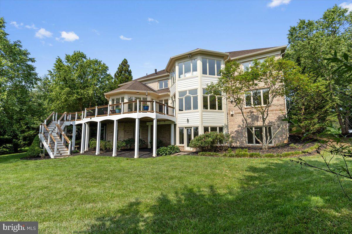 RED CEDAR WEST - Residential