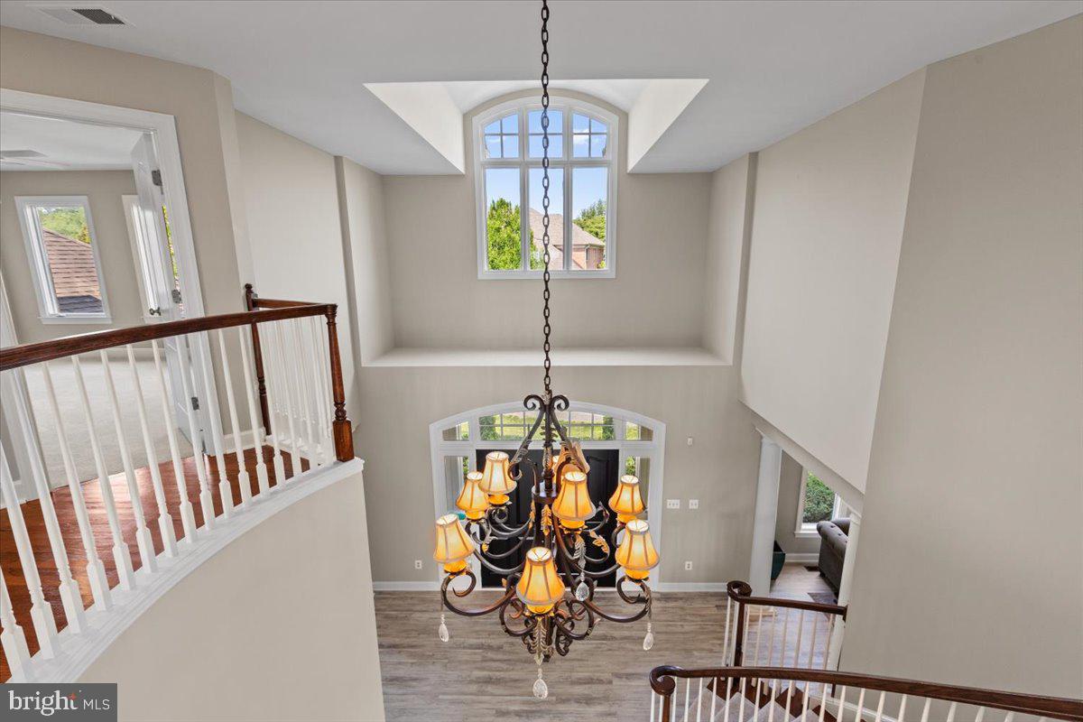 RED CEDAR WEST - Residential