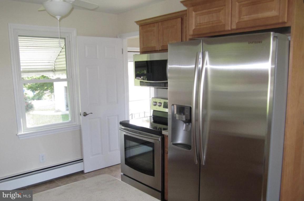 TUDOR HALL - Residential Lease