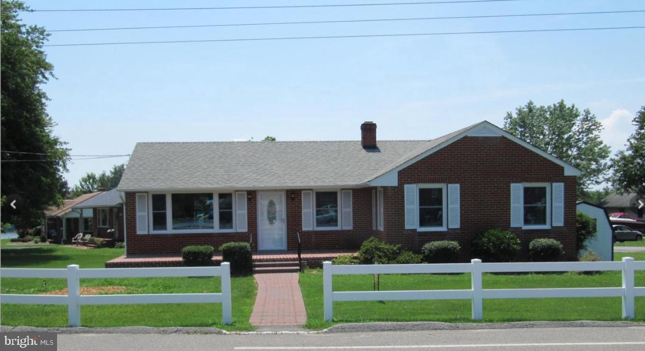 TUDOR HALL - Residential Lease