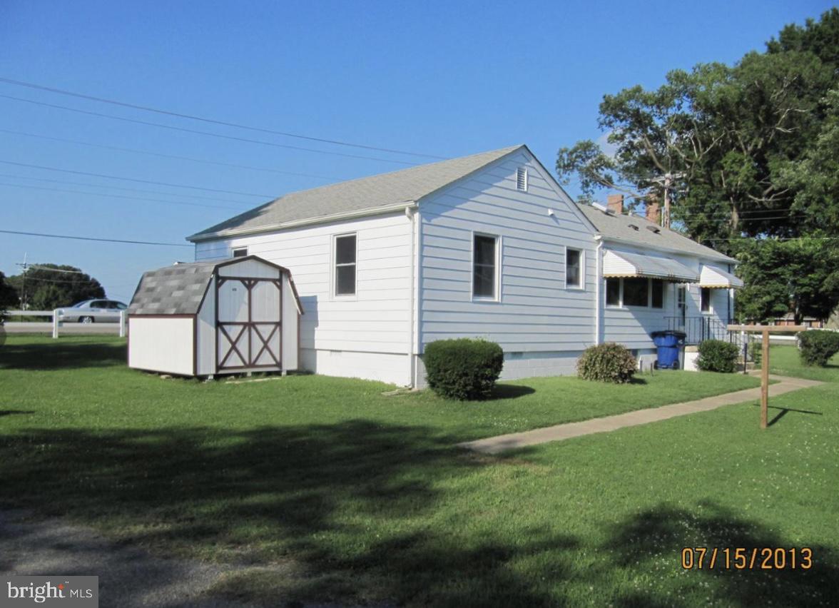 TUDOR HALL - Residential Lease