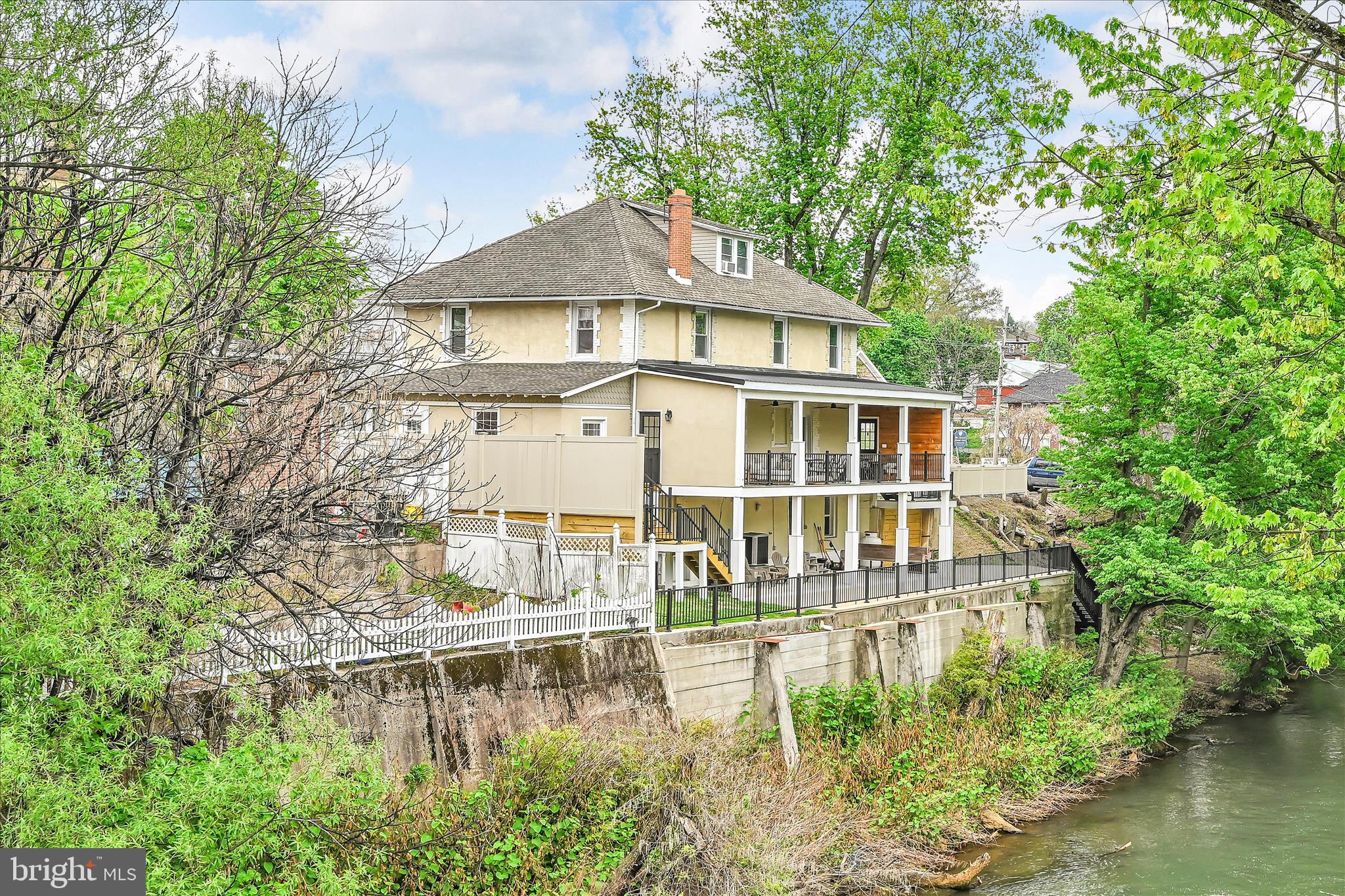 SCHUYLKILL HAVEN - Residential