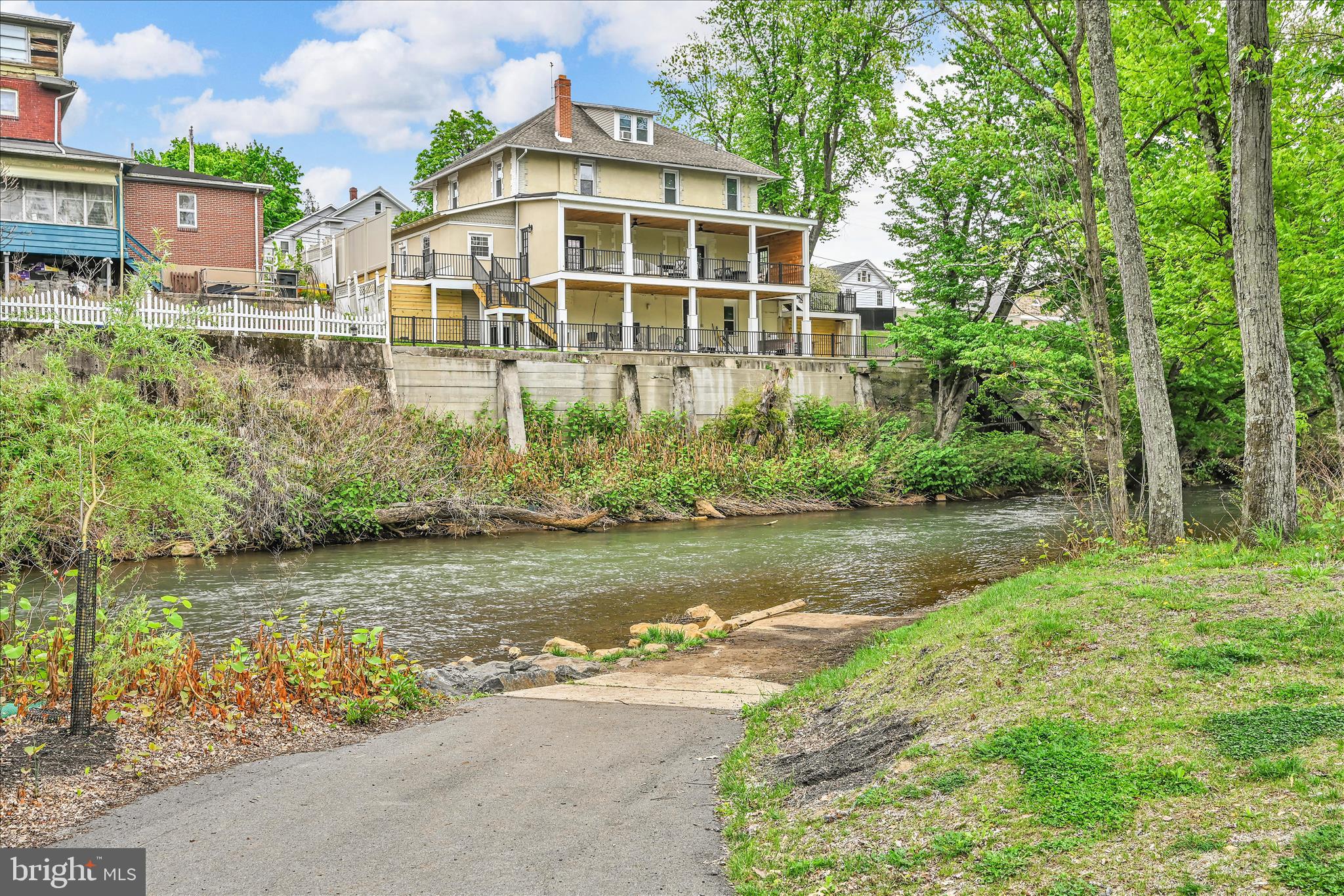SCHUYLKILL HAVEN - Residential