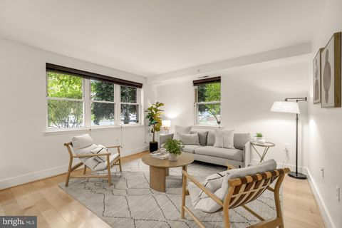 2201 2ND STREET NW 11 WASHINGTON DC 20001