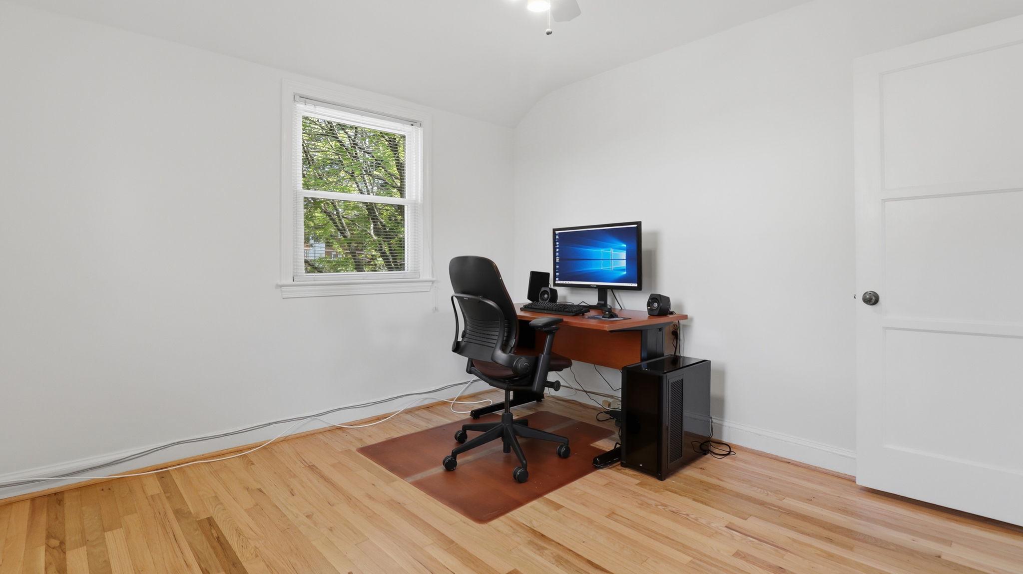 WHEATON HILLS - Residential