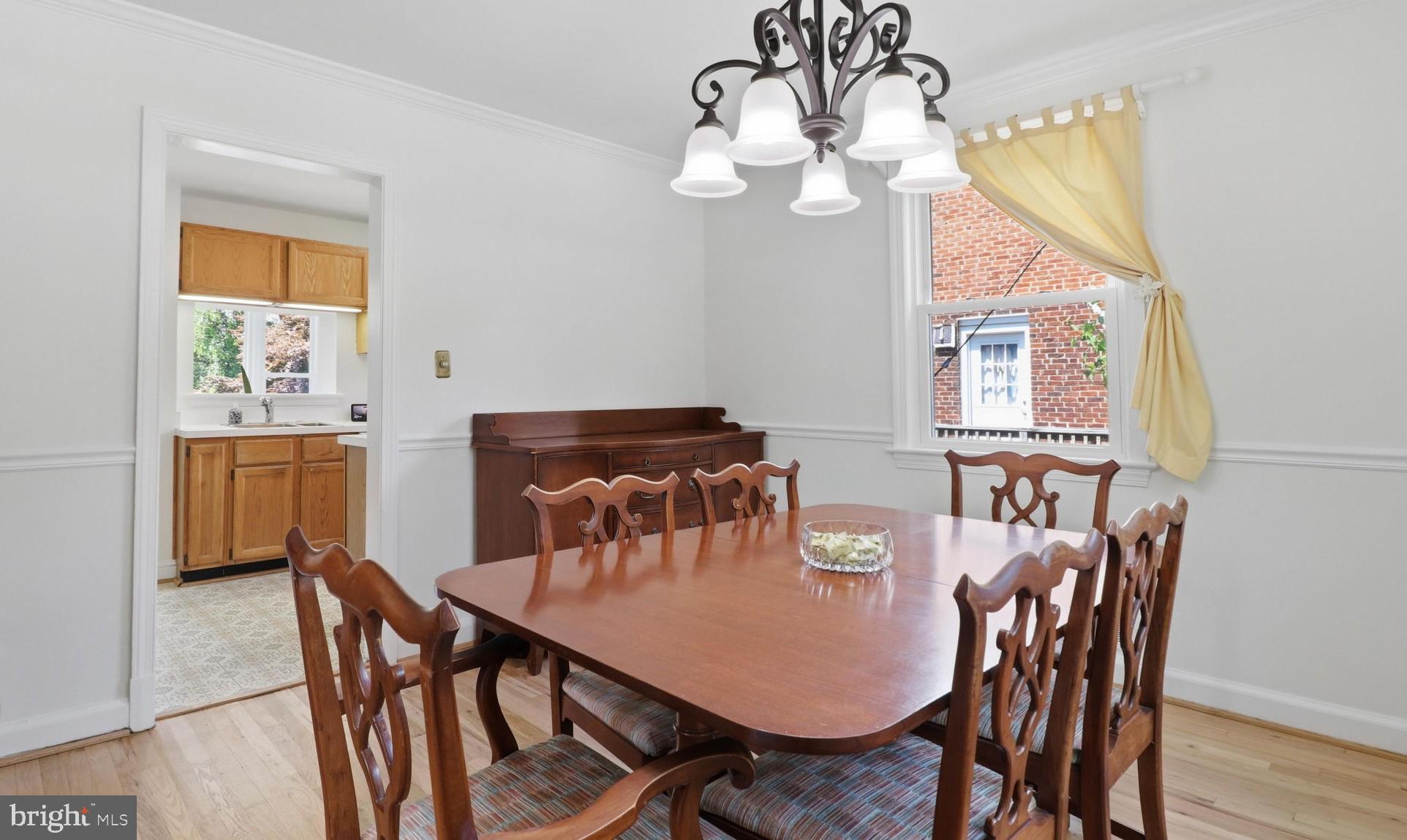 WHEATON HILLS - Residential