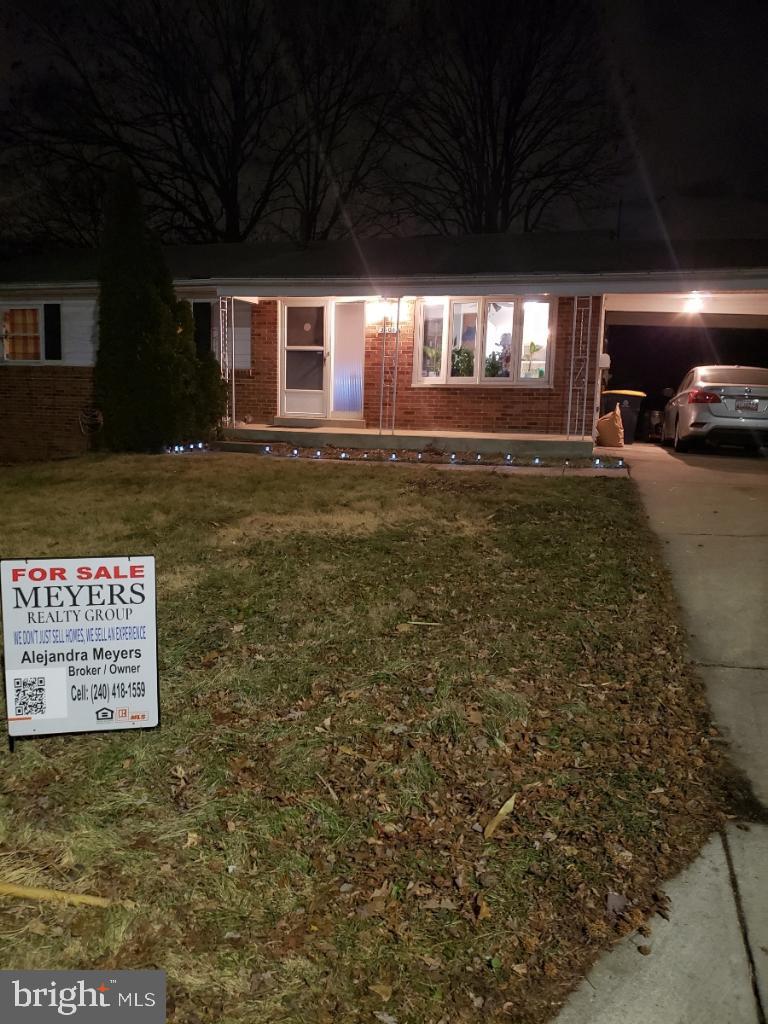 CALVERTON - Residential