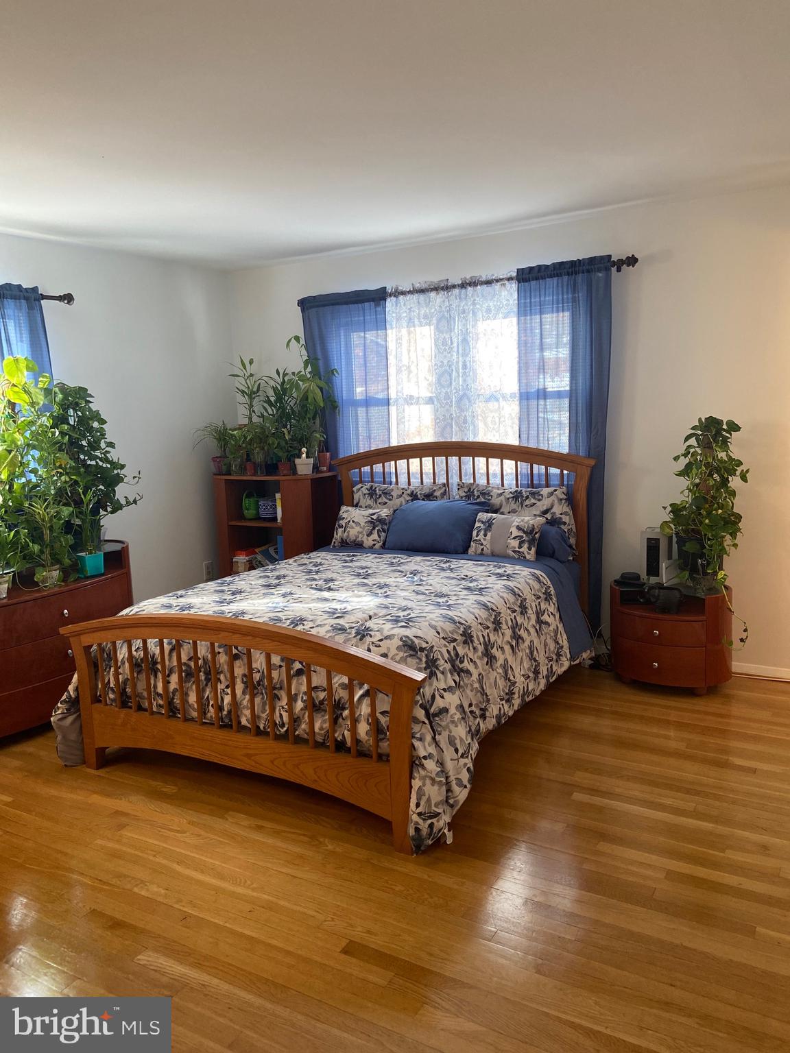 CALVERTON - Residential