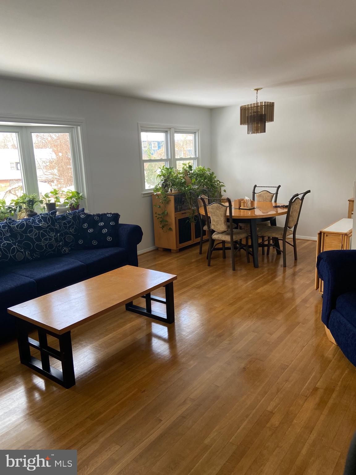 CALVERTON - Residential