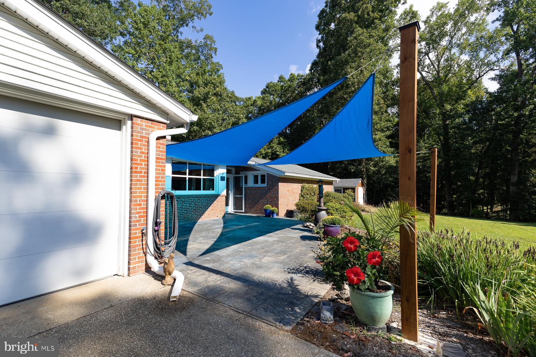 23 OAK RIDGE DRIVE