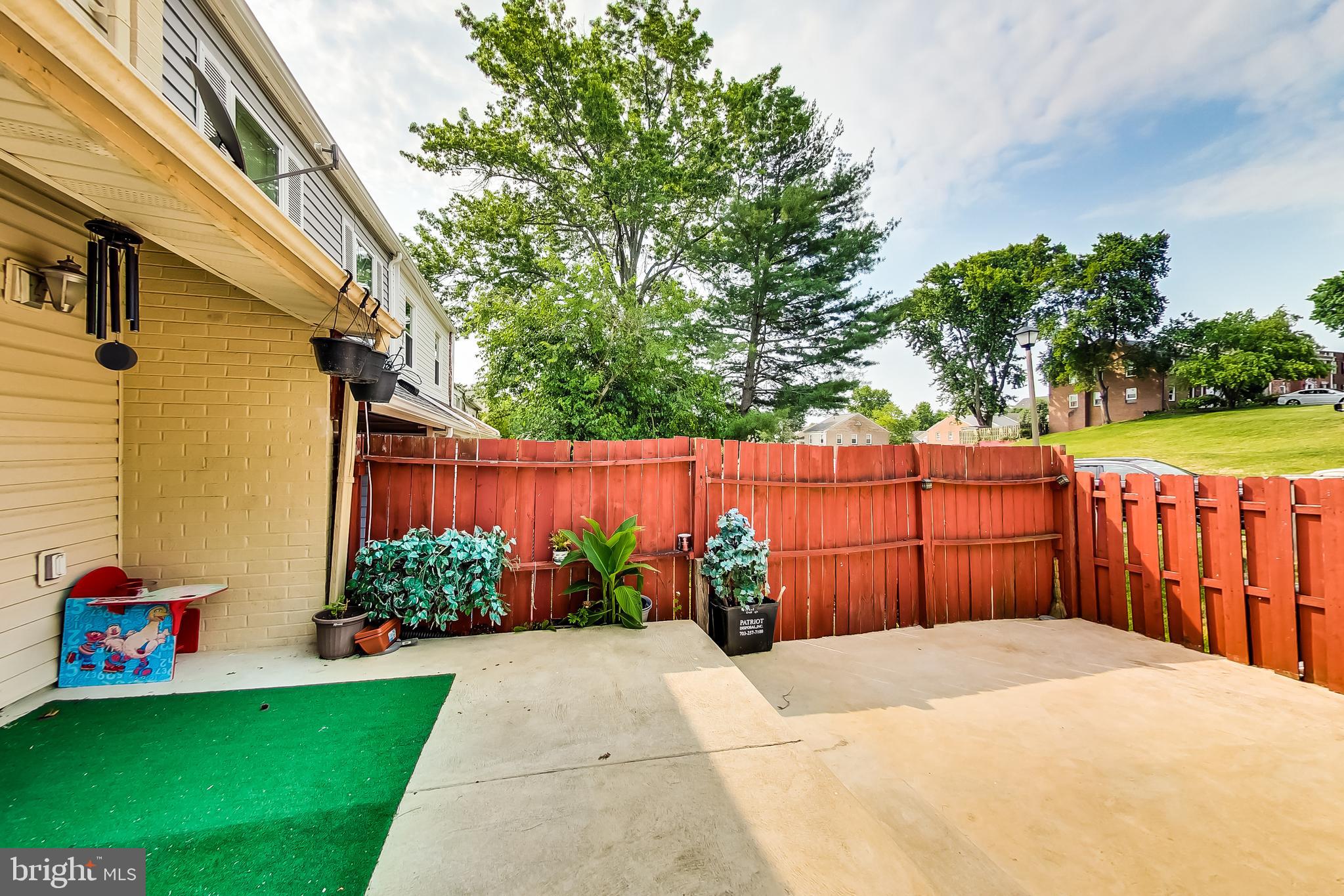 GEORGETOWN VILLAGE - Residential