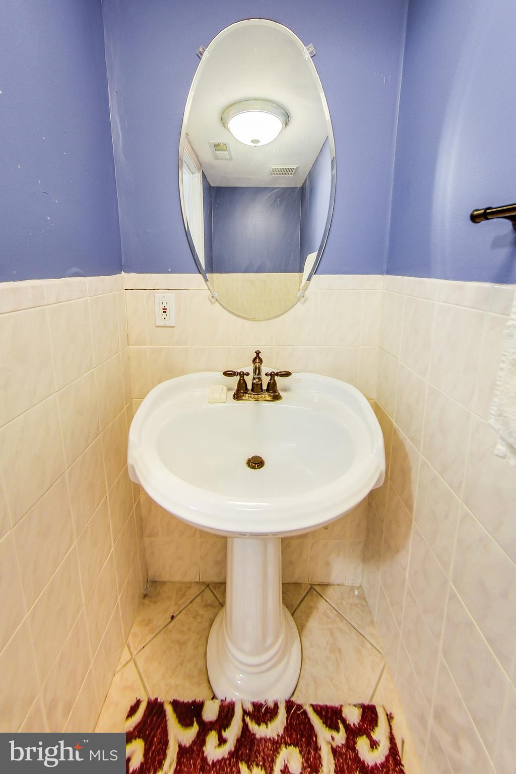 GEORGETOWN VILLAGE - Residential