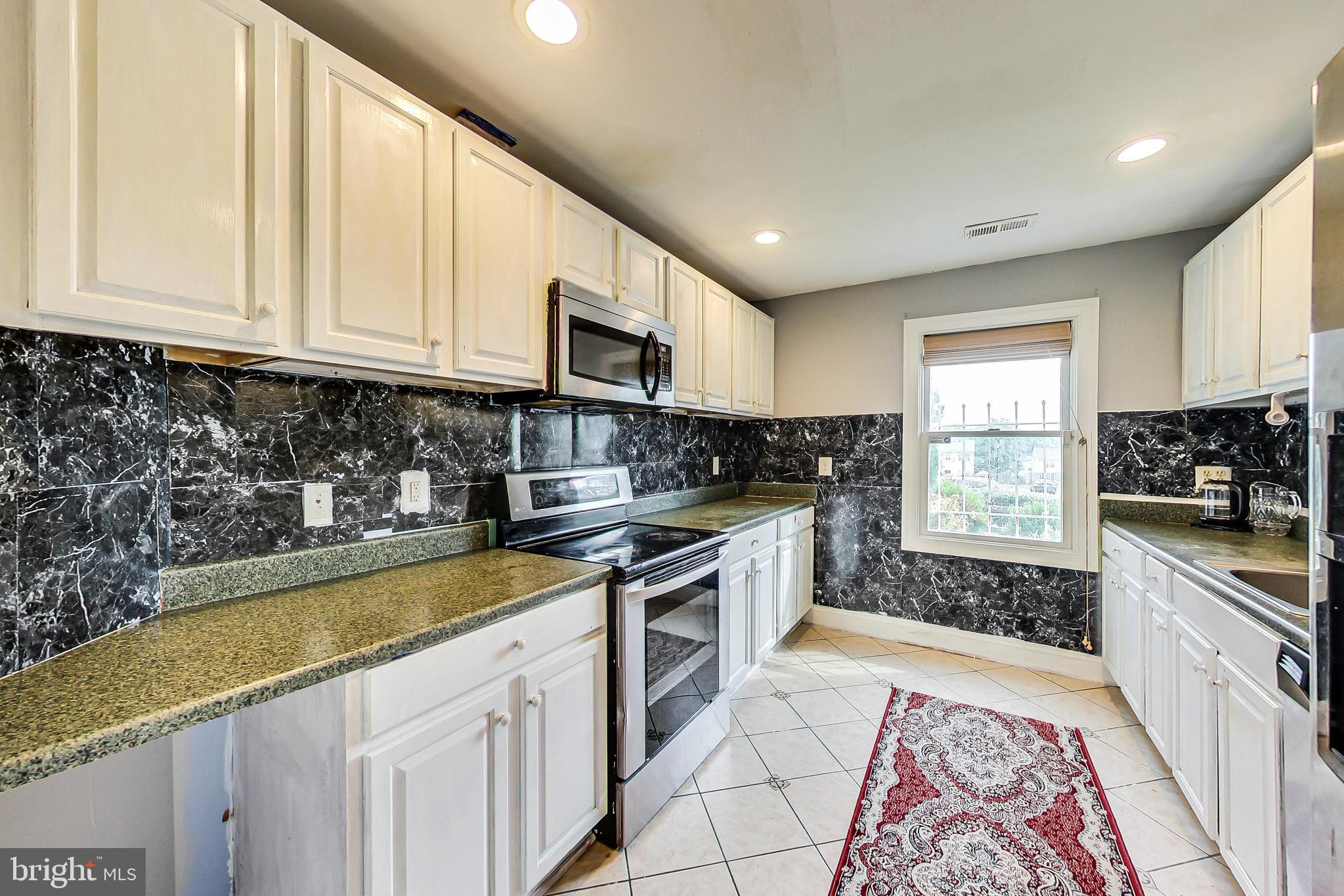 GEORGETOWN VILLAGE - Residential