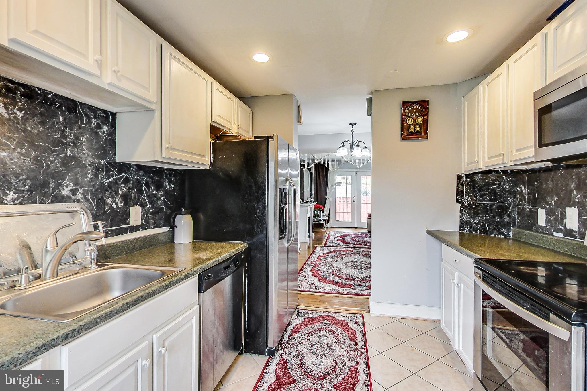 GEORGETOWN VILLAGE - Residential