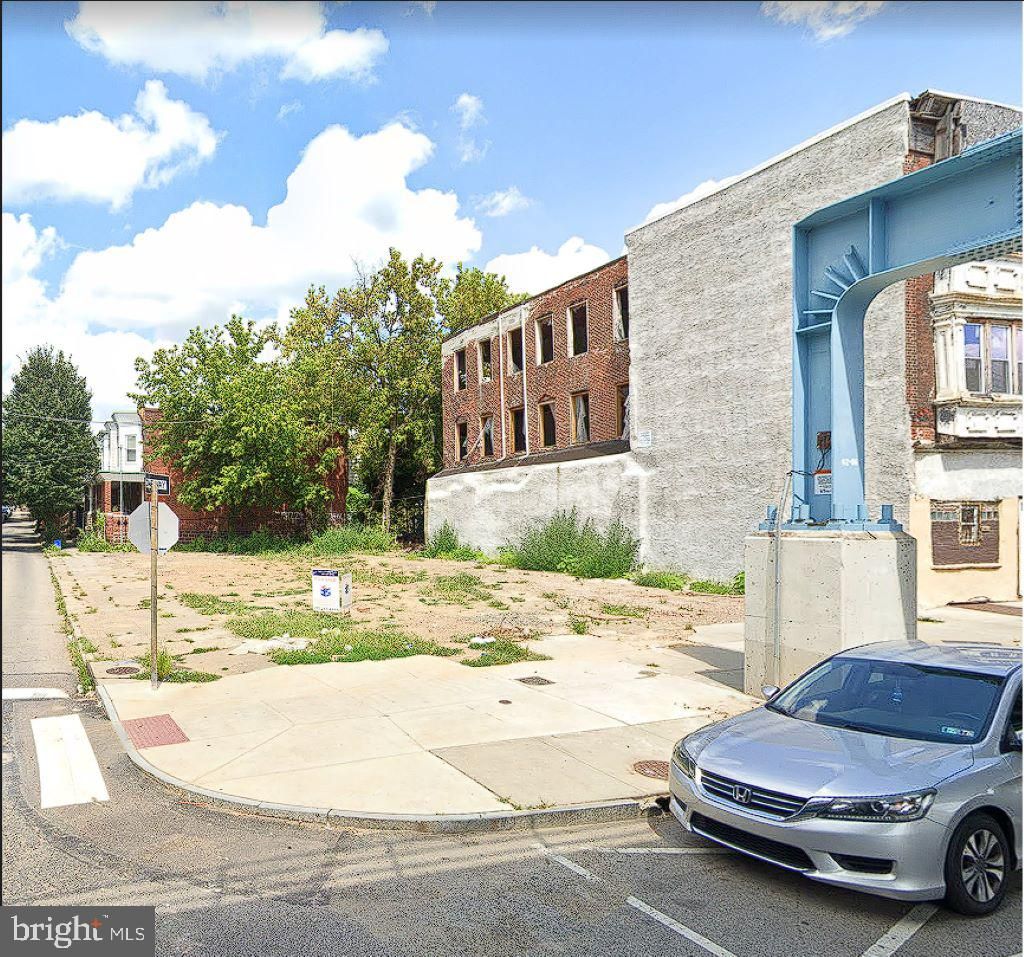Photo of 6233 Market Street, PHILADELPHIA, PA 19139 (MLS # PAPH2546252)