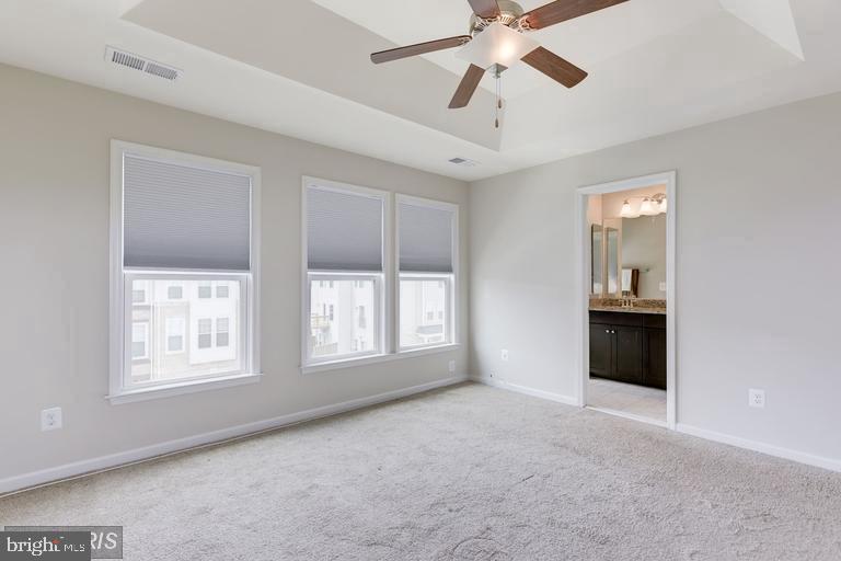 SIGNATURE AT BROADLANDS - Residential