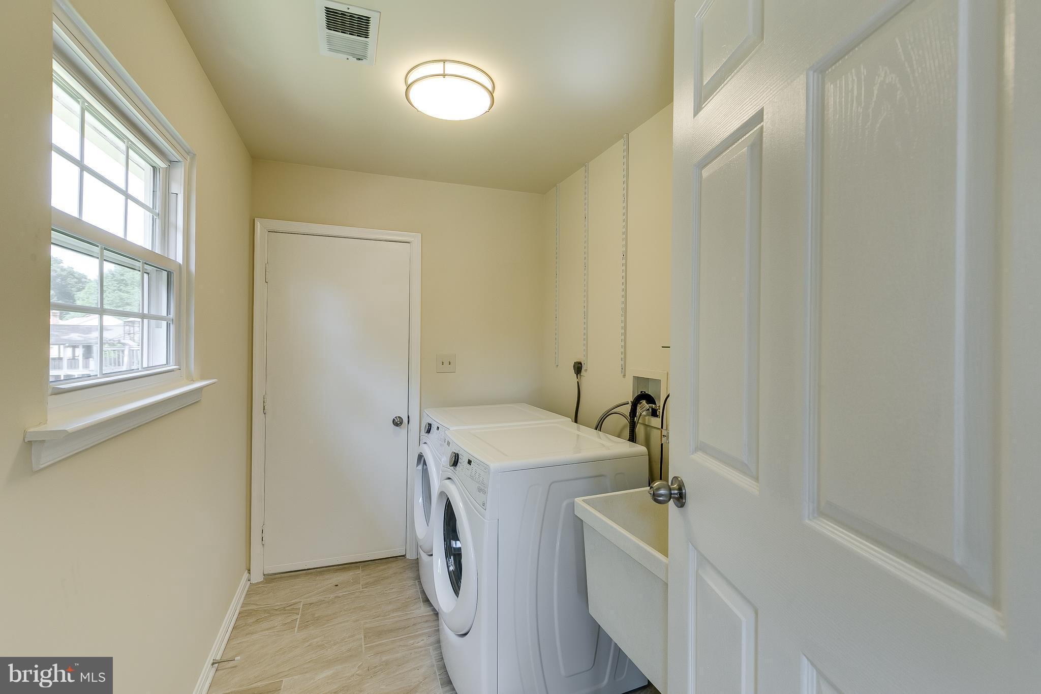 STONECREST NORTH - Residential