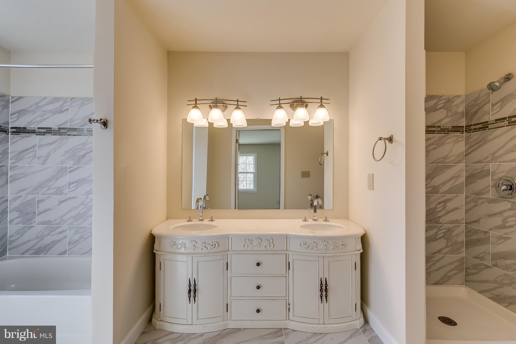 STONECREST NORTH - Residential