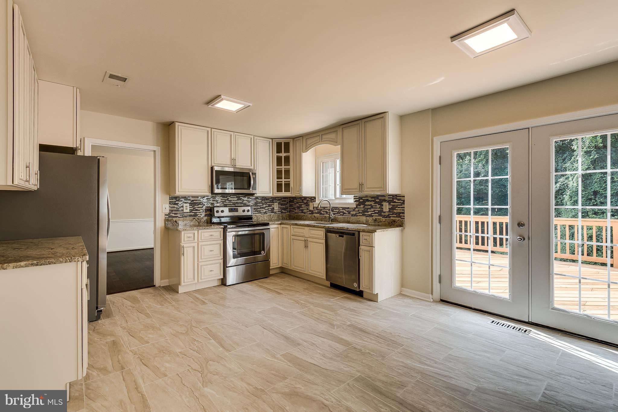 STONECREST NORTH - Residential