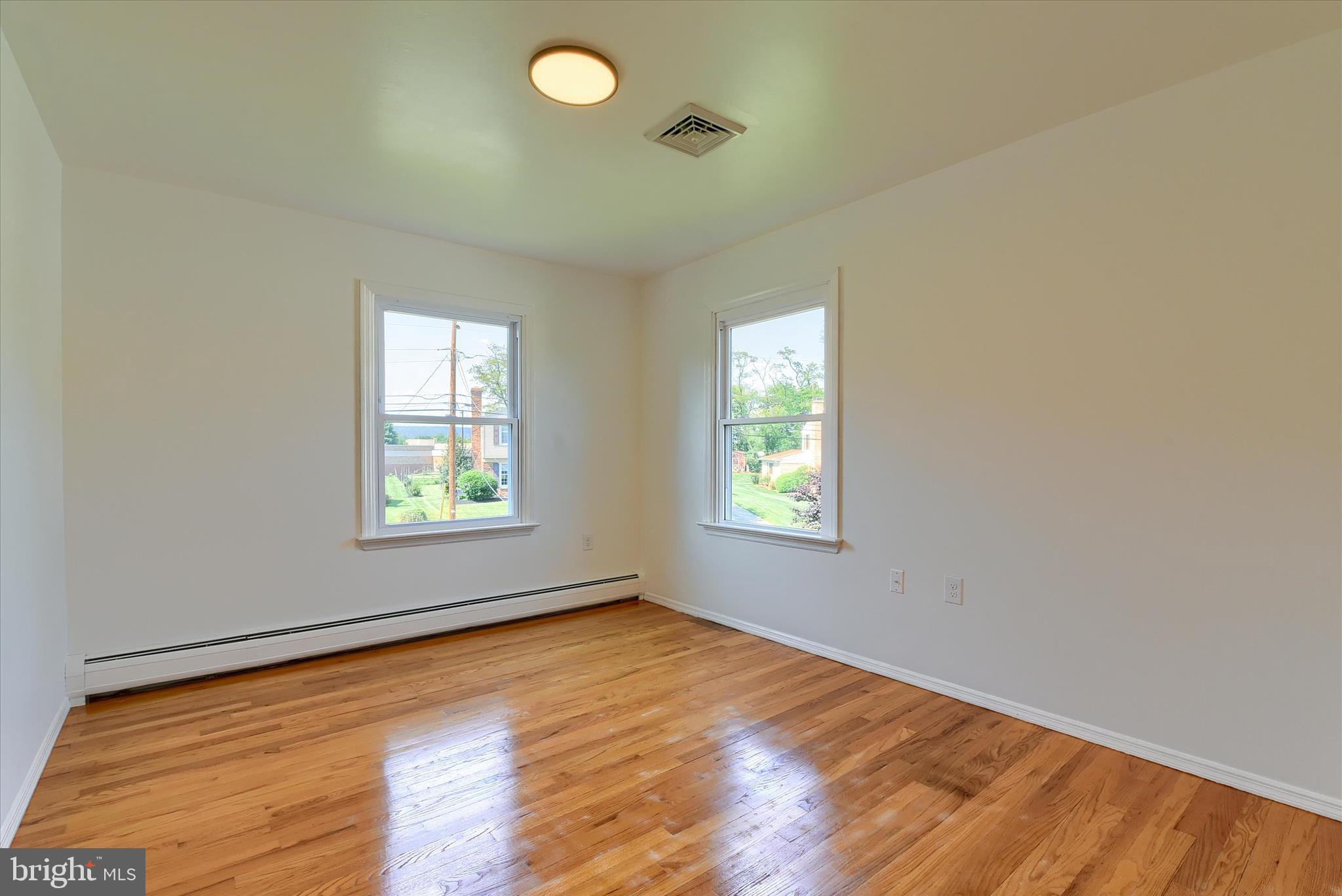 EDEN PLACE WEST - Residential