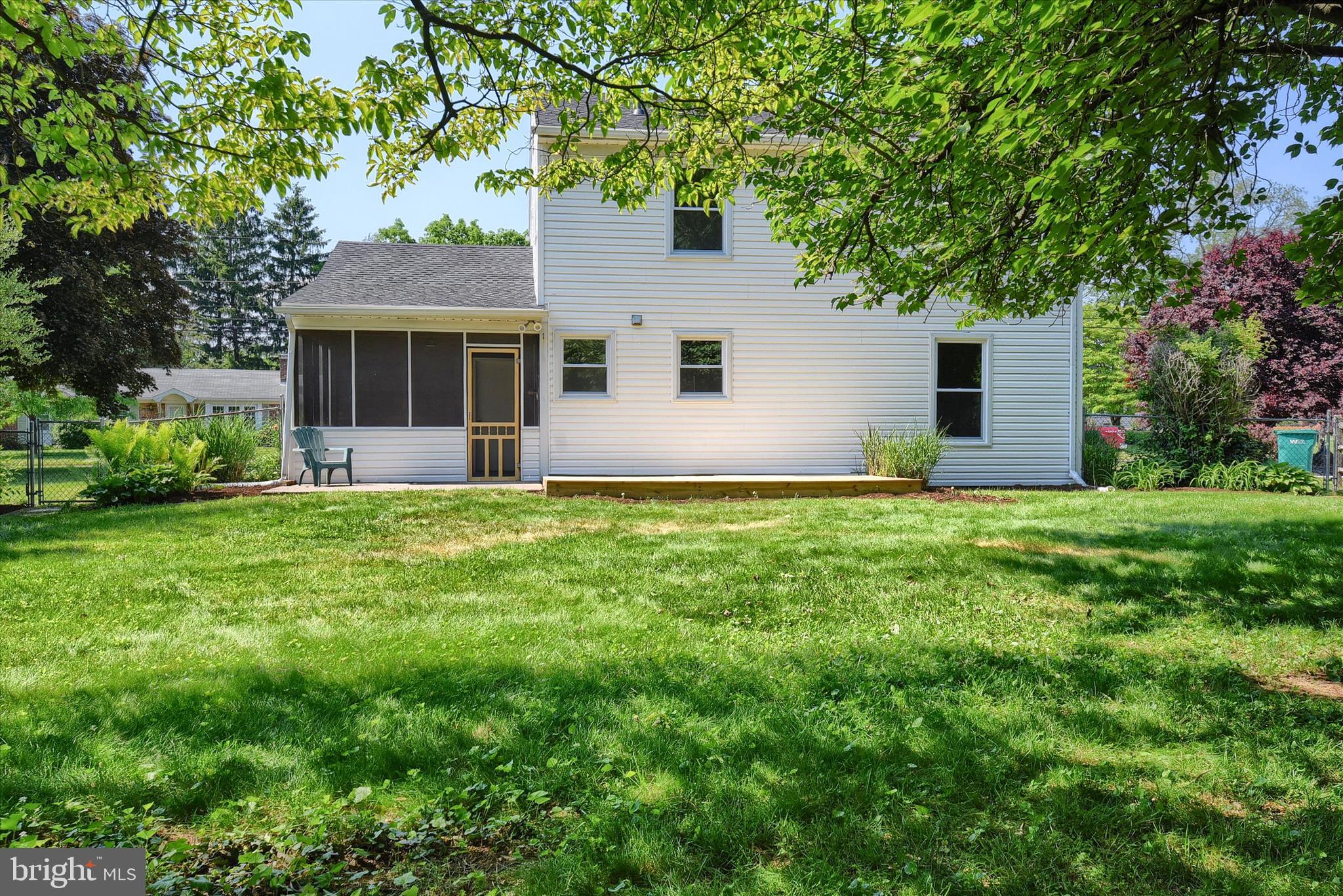 EDEN PLACE WEST - Residential