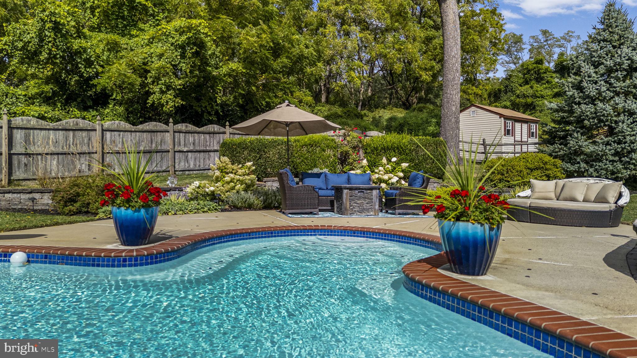 GREENHILL TERRACE - Residential