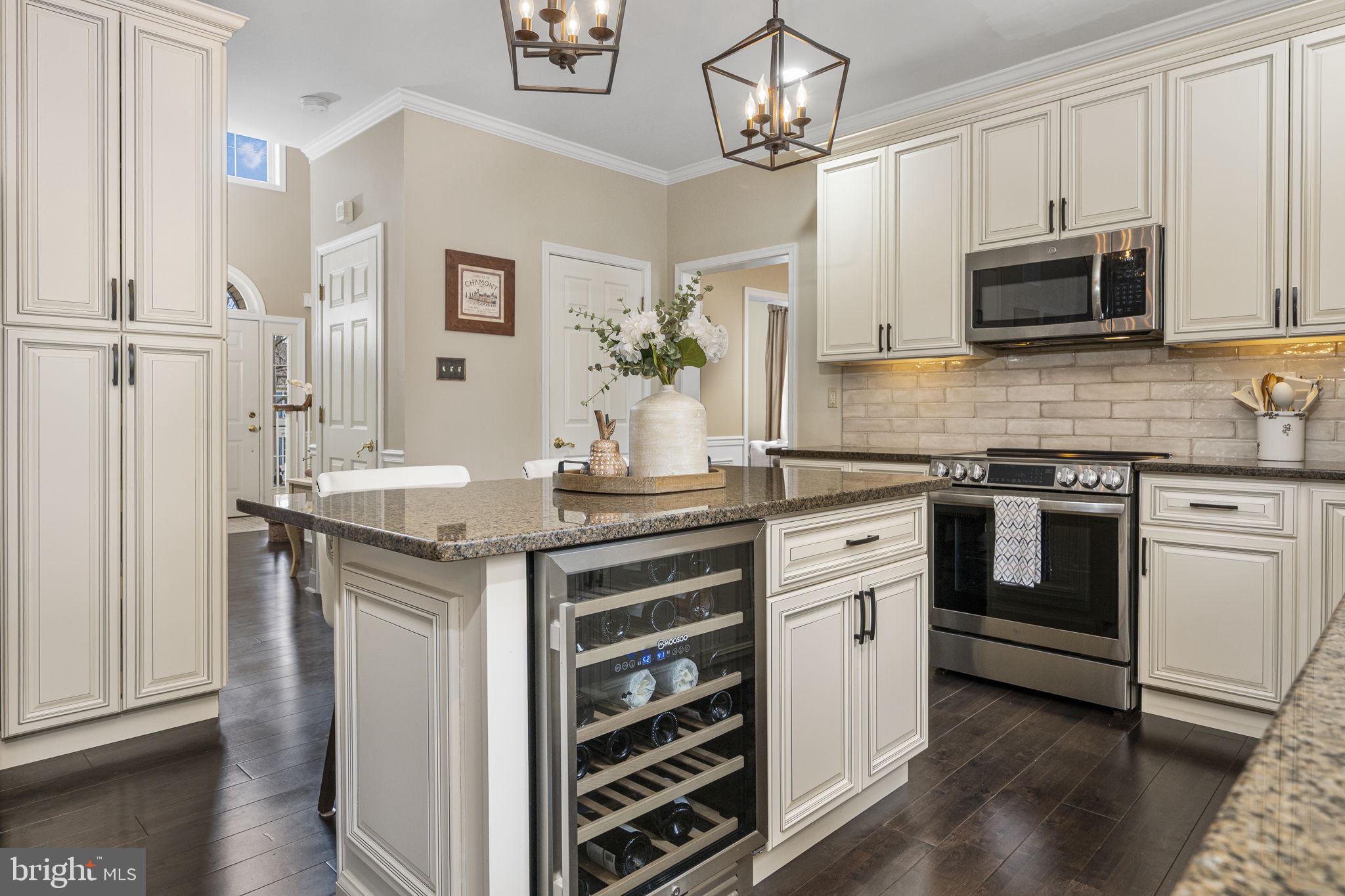 GREENHILL TERRACE - Residential