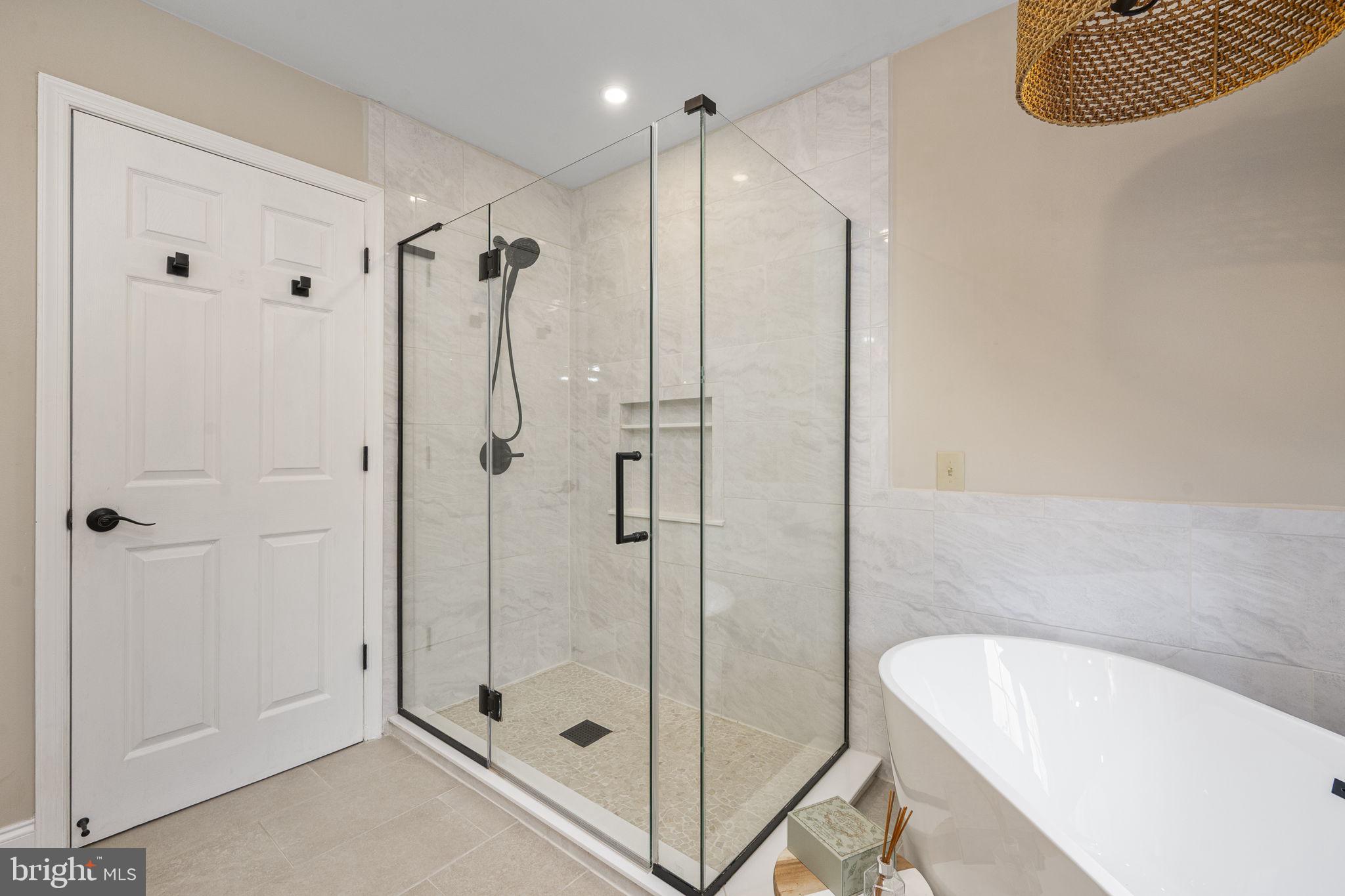 GREENHILL TERRACE - Residential