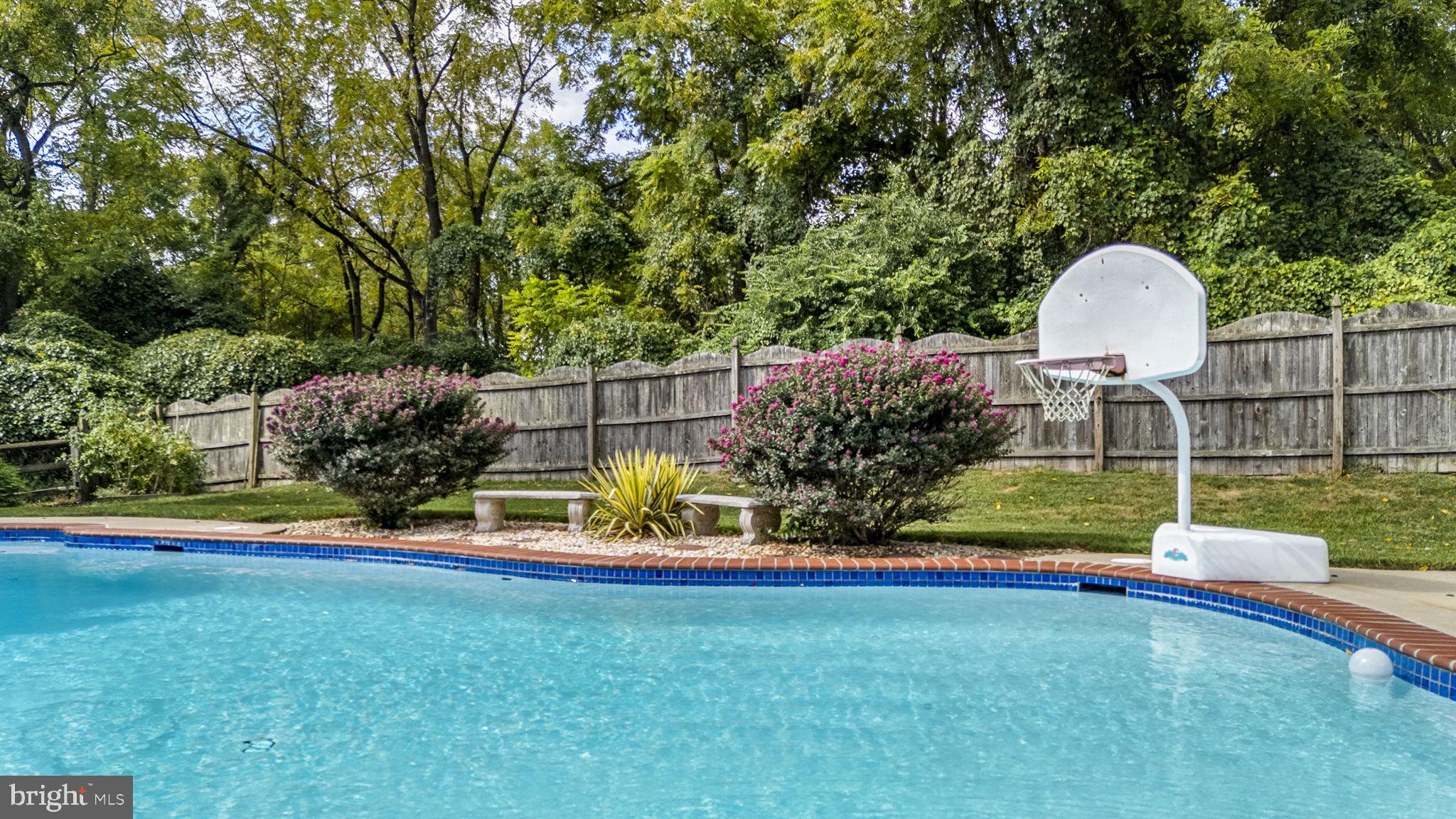 GREENHILL TERRACE - Residential