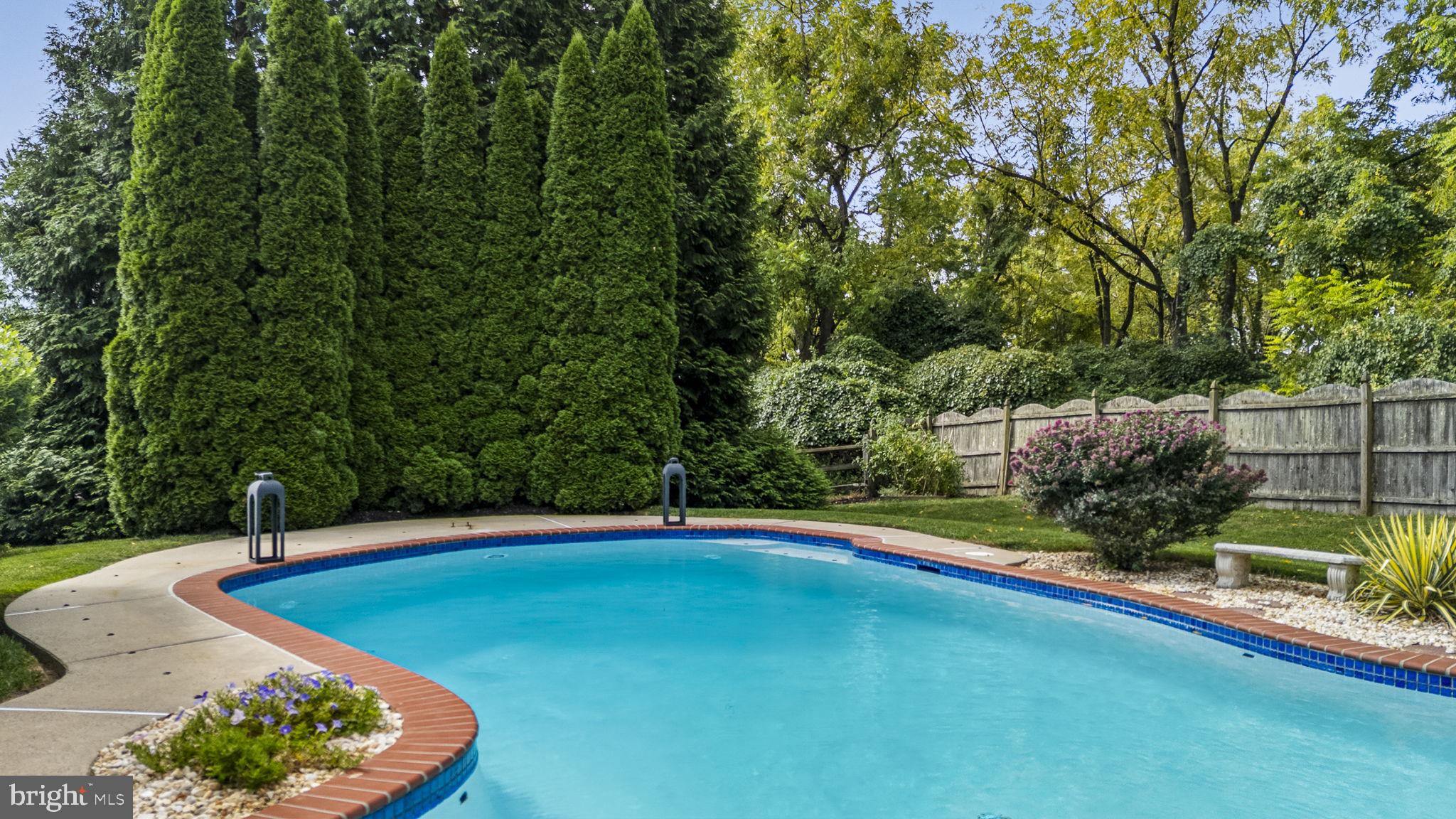 GREENHILL TERRACE - Residential