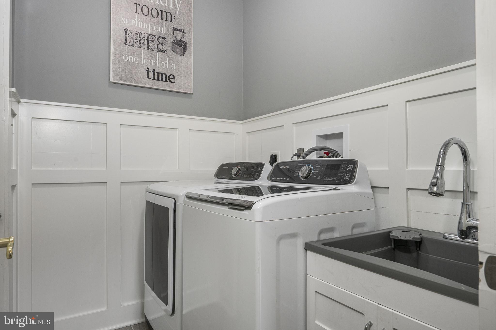 GREENHILL TERRACE - Residential