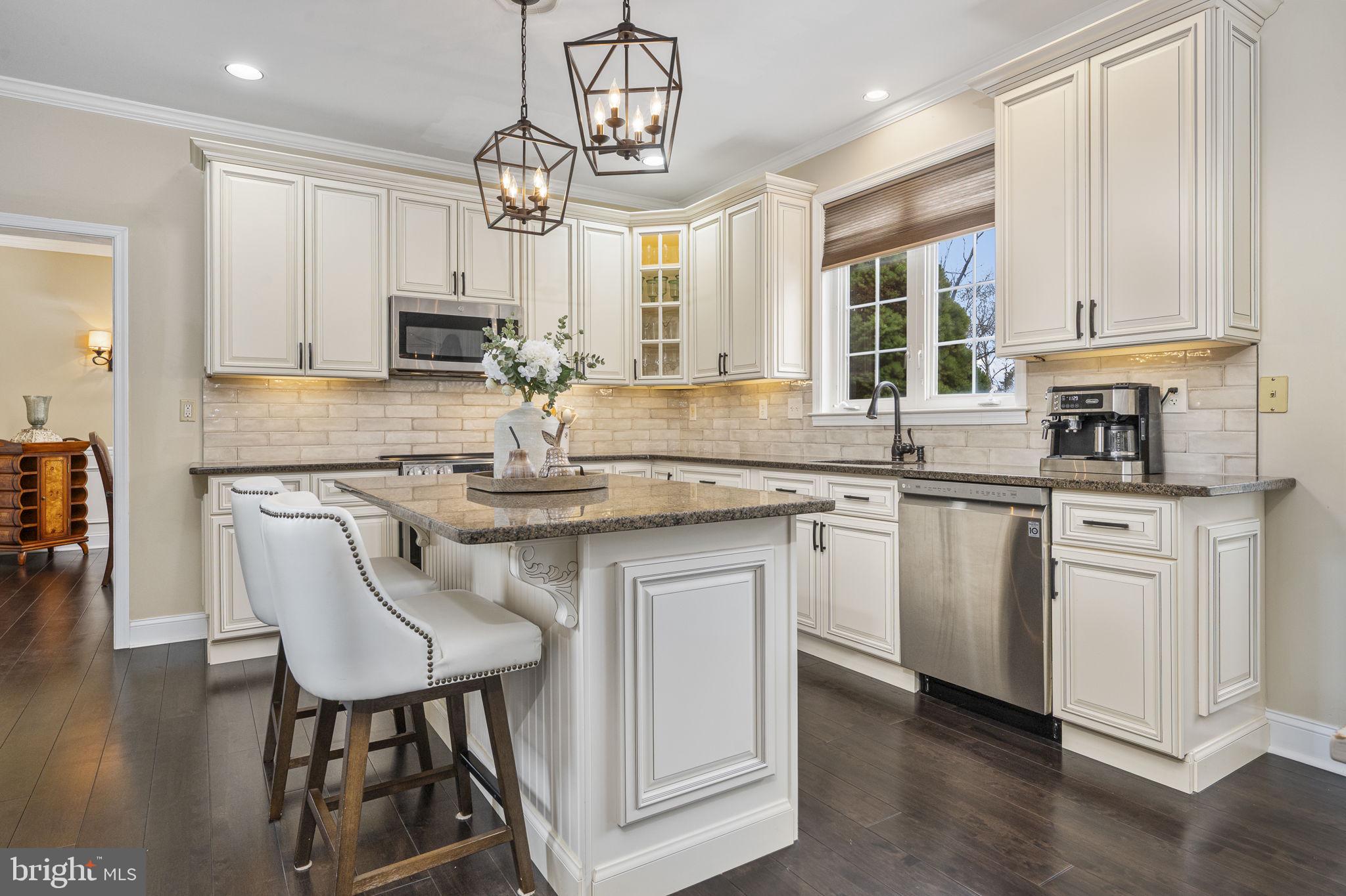 GREENHILL TERRACE - Residential