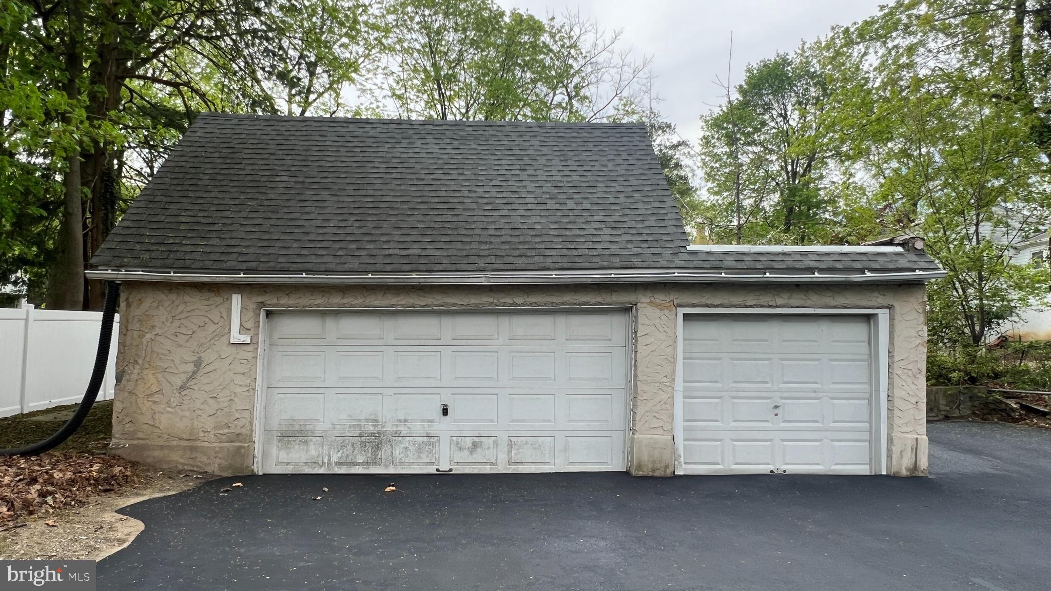 ELKINS PARK - Residential Lease