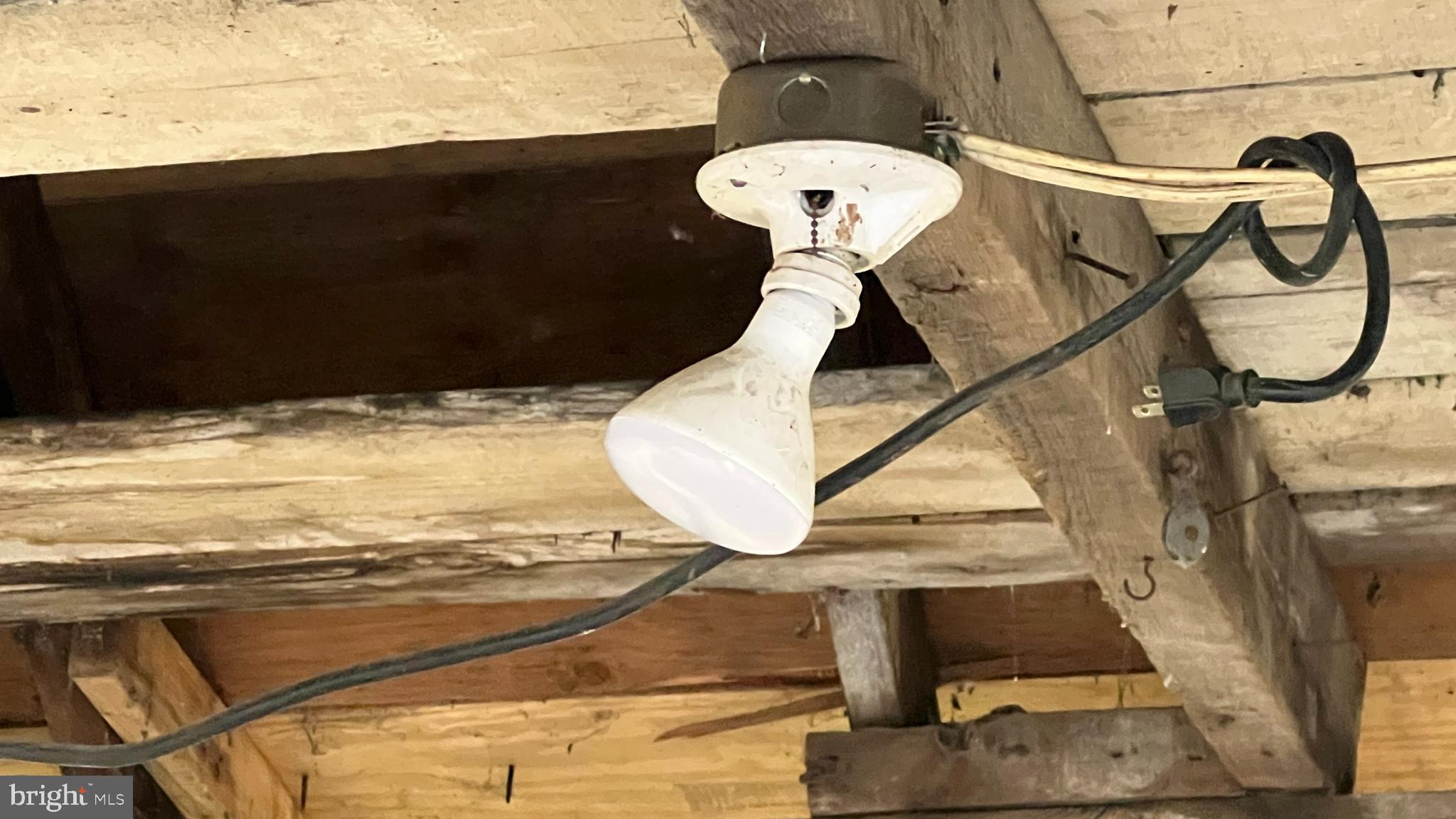 ELKINS PARK - Residential Lease