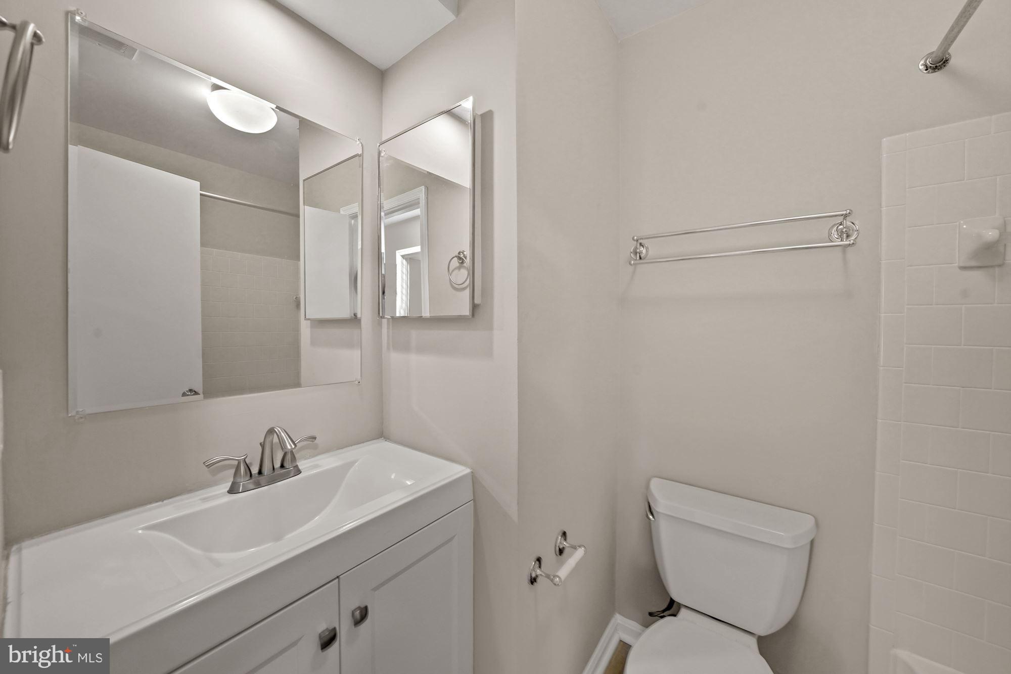 FAIR WOODS - Residential Lease