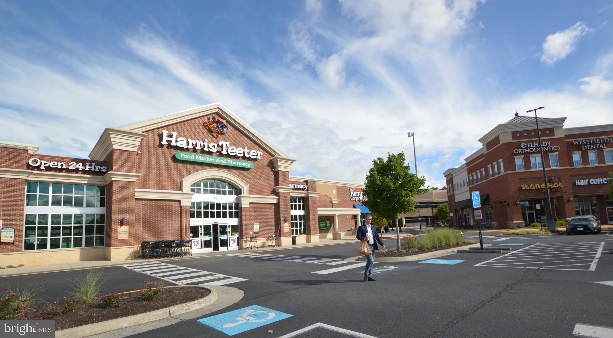 FAIR WOODS - Residential Lease