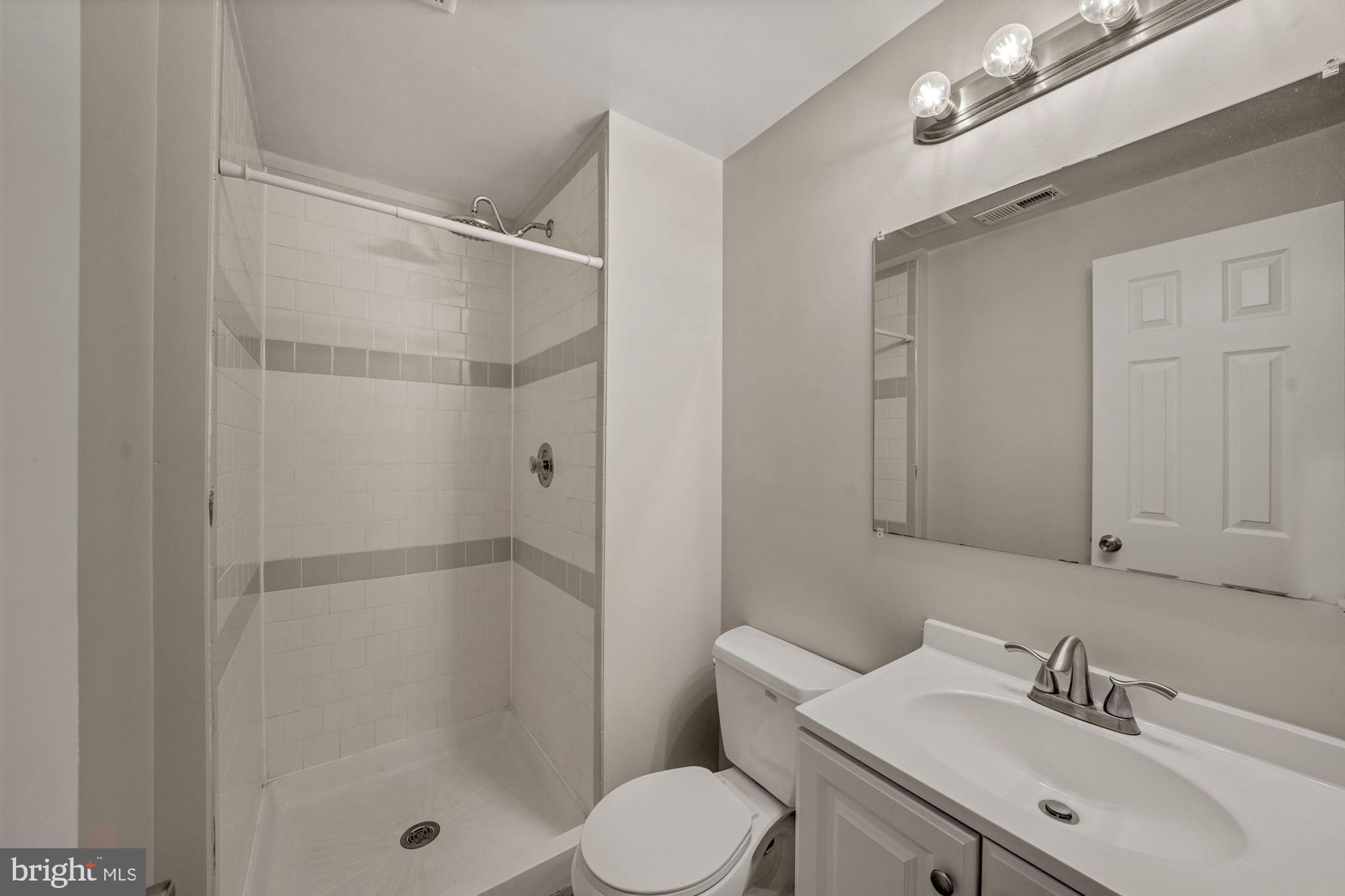 FAIR WOODS - Residential Lease