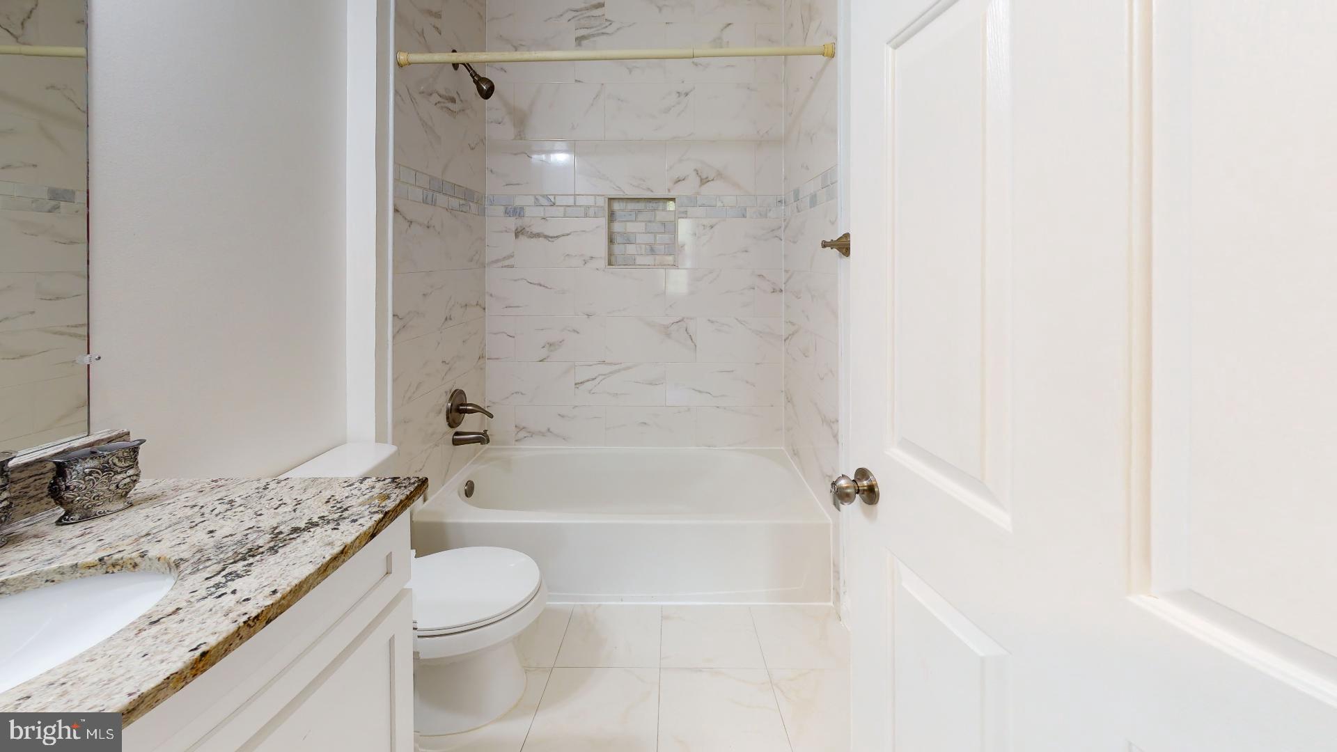 NORAIR-PLAT 1> - Residential