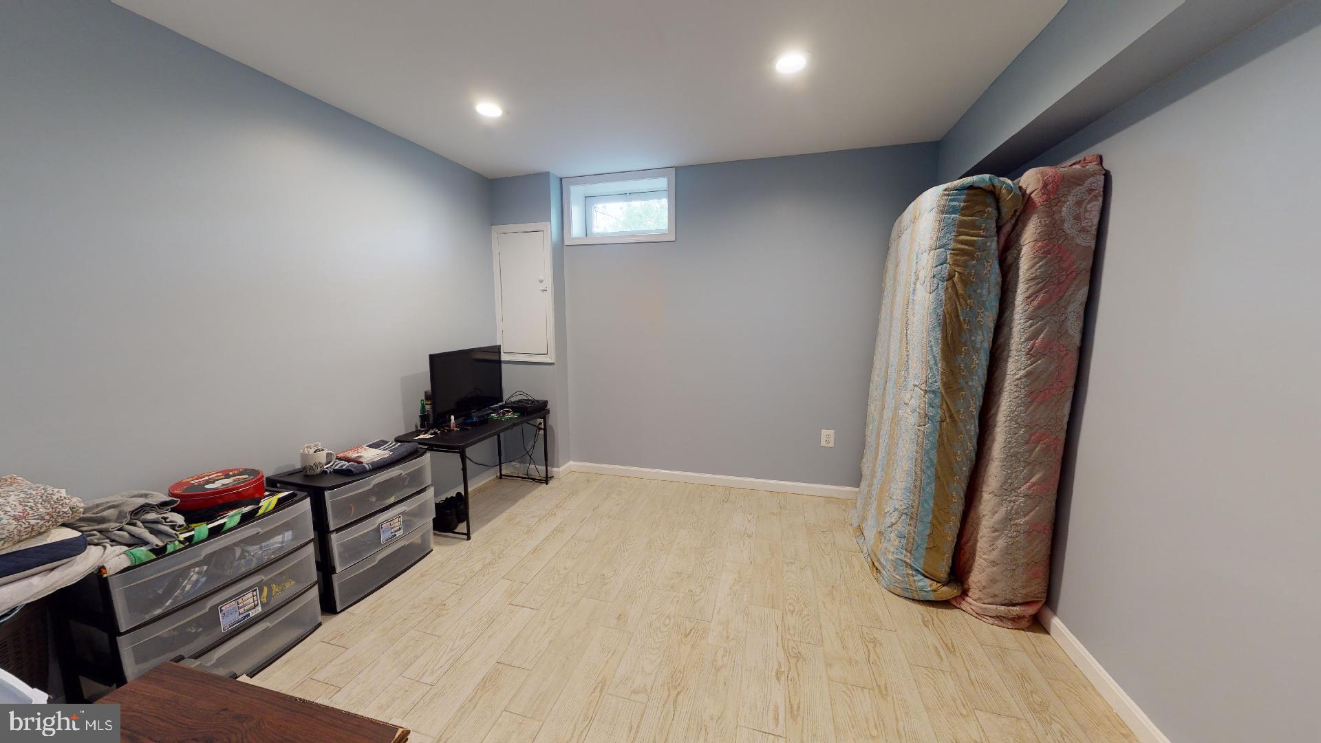 NORAIR-PLAT 1> - Residential