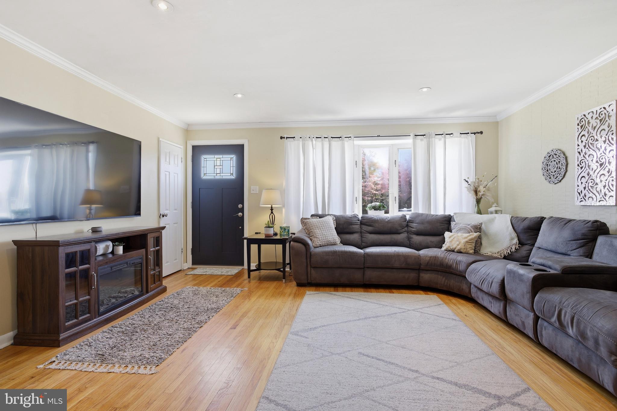 VALLEY VIEW - Residential