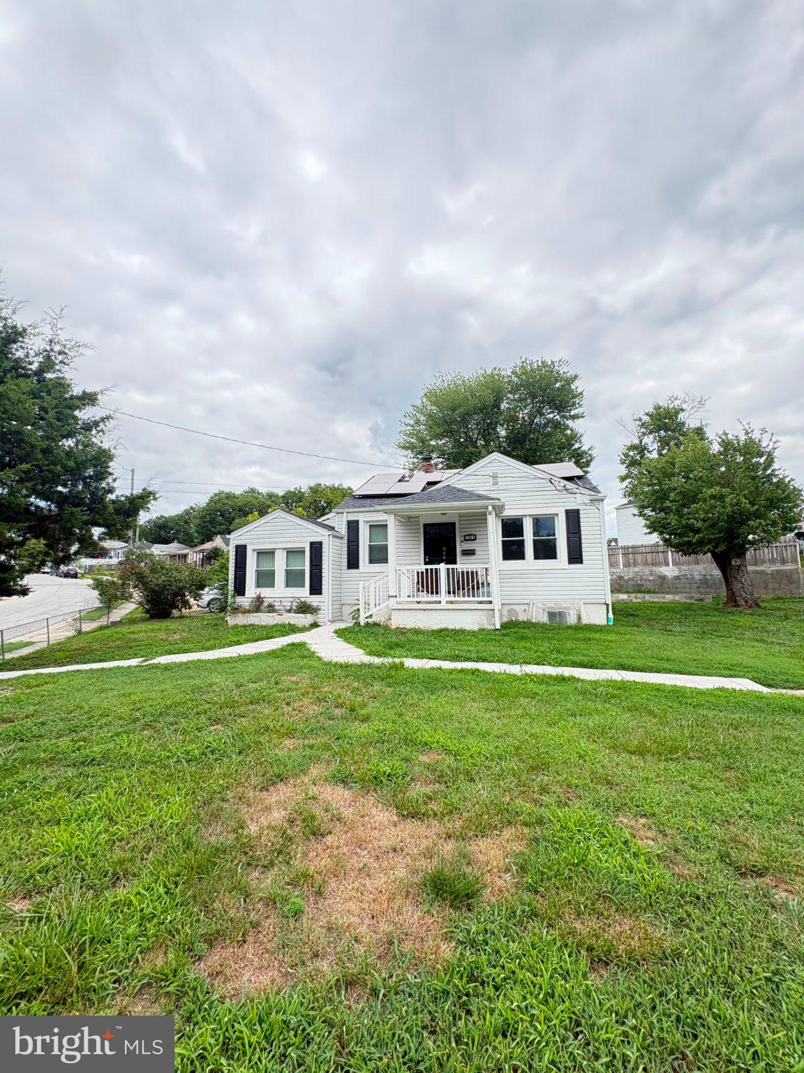 1301 CHAPELWOOD LANE