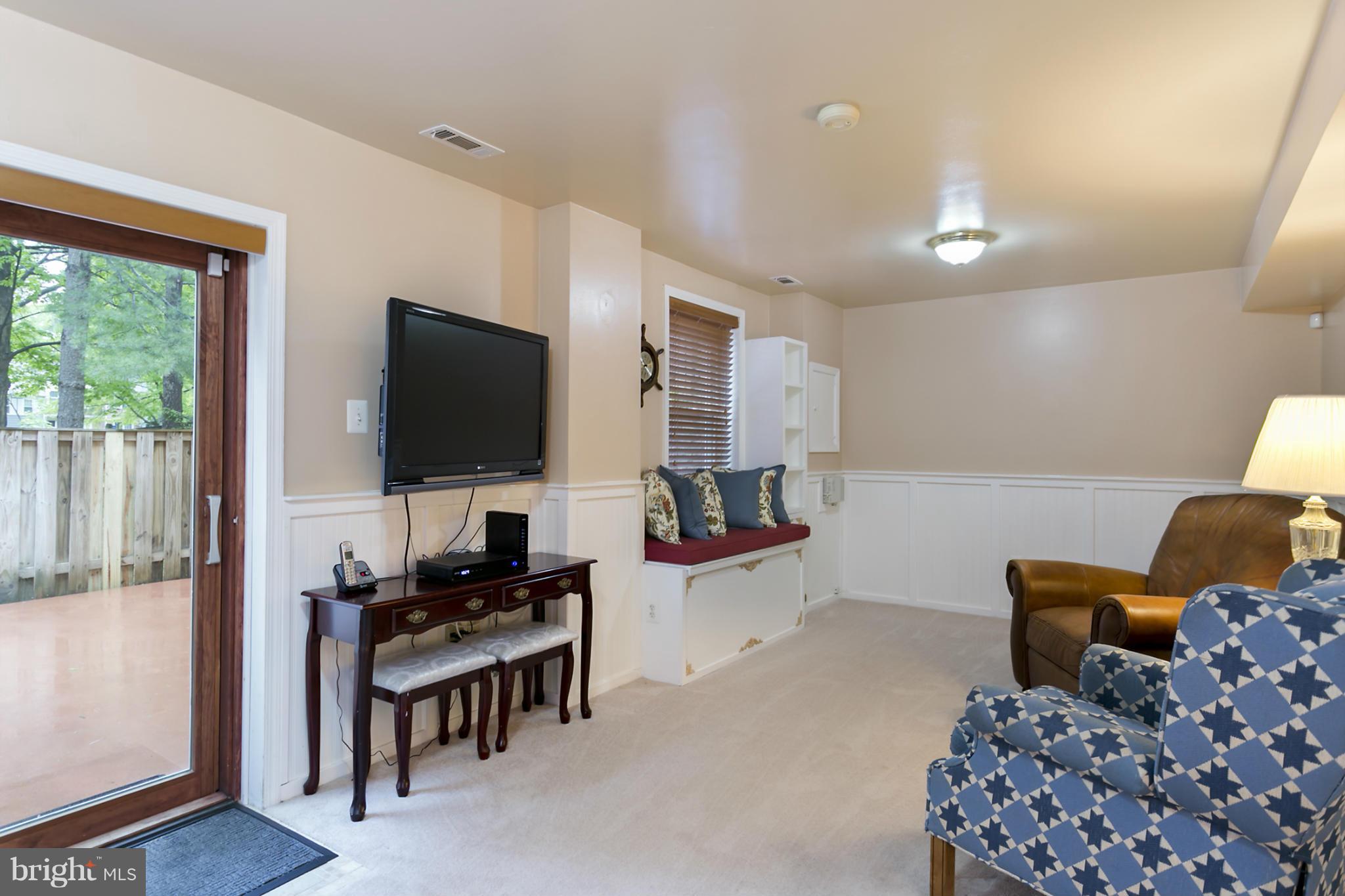 VILLAGE OF HARPERS CHOICE - Residential