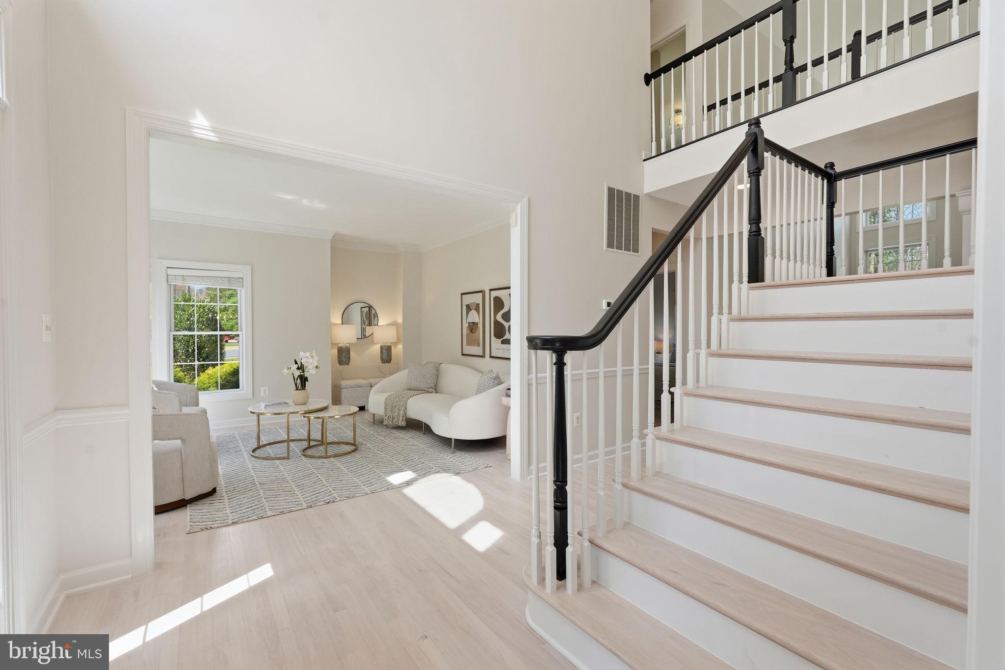 HOLMES RUN PARK - Residential