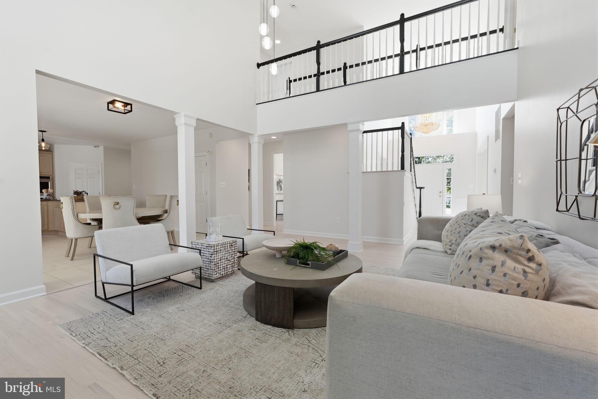 HOLMES RUN PARK - Residential