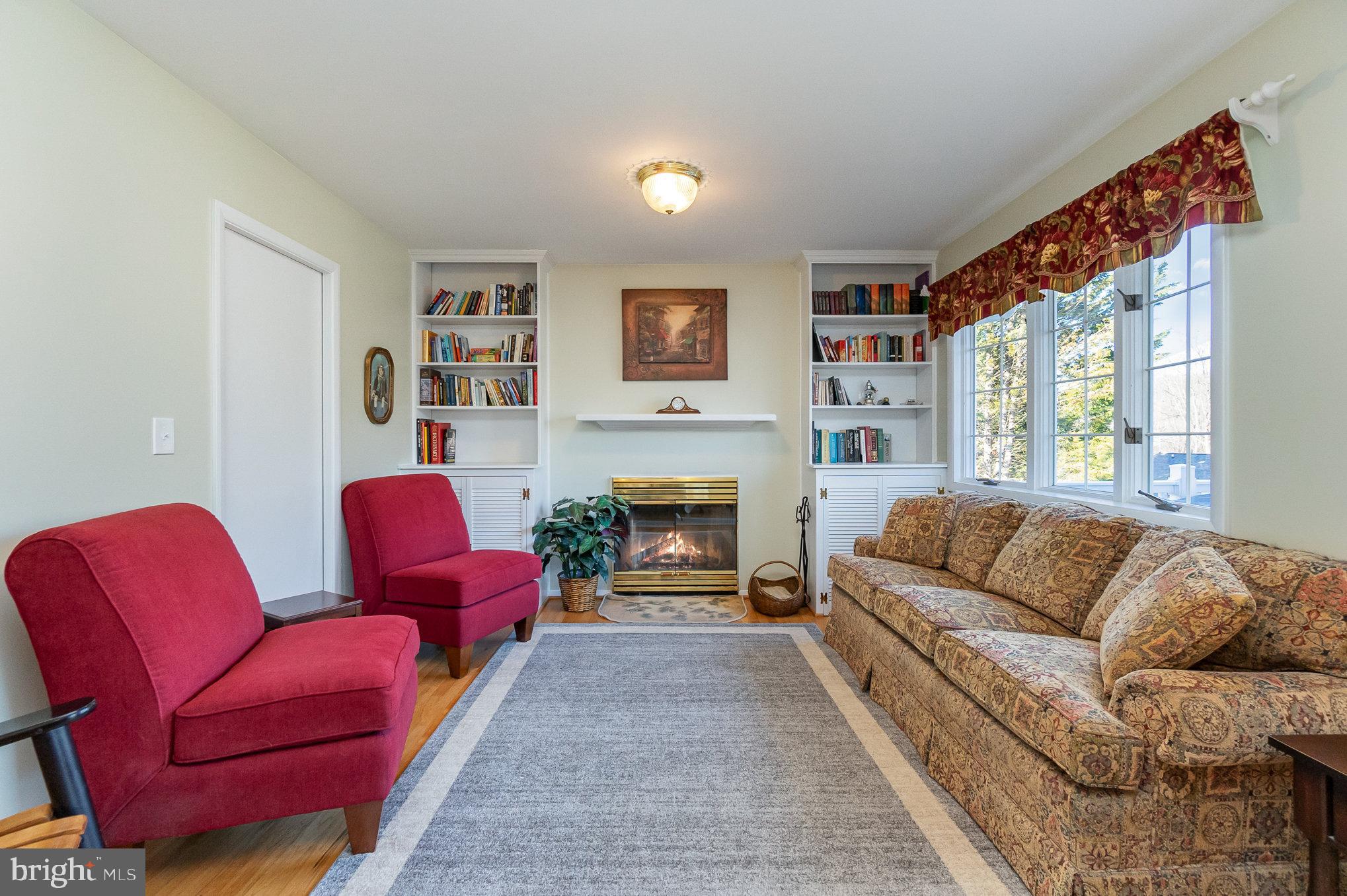 SILVERGATE VILLAGE NORTH - Residential