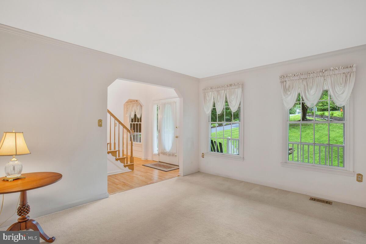 THE MEADOWS - Residential