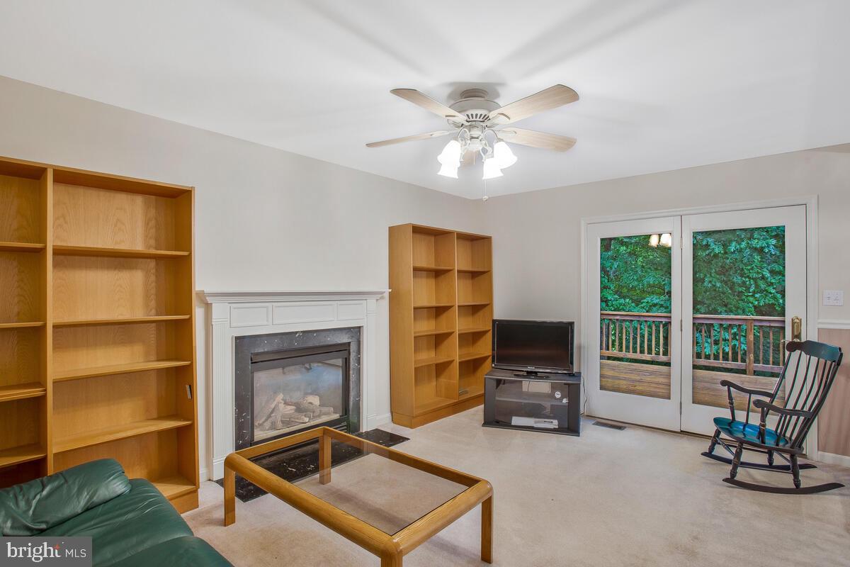 THE MEADOWS - Residential