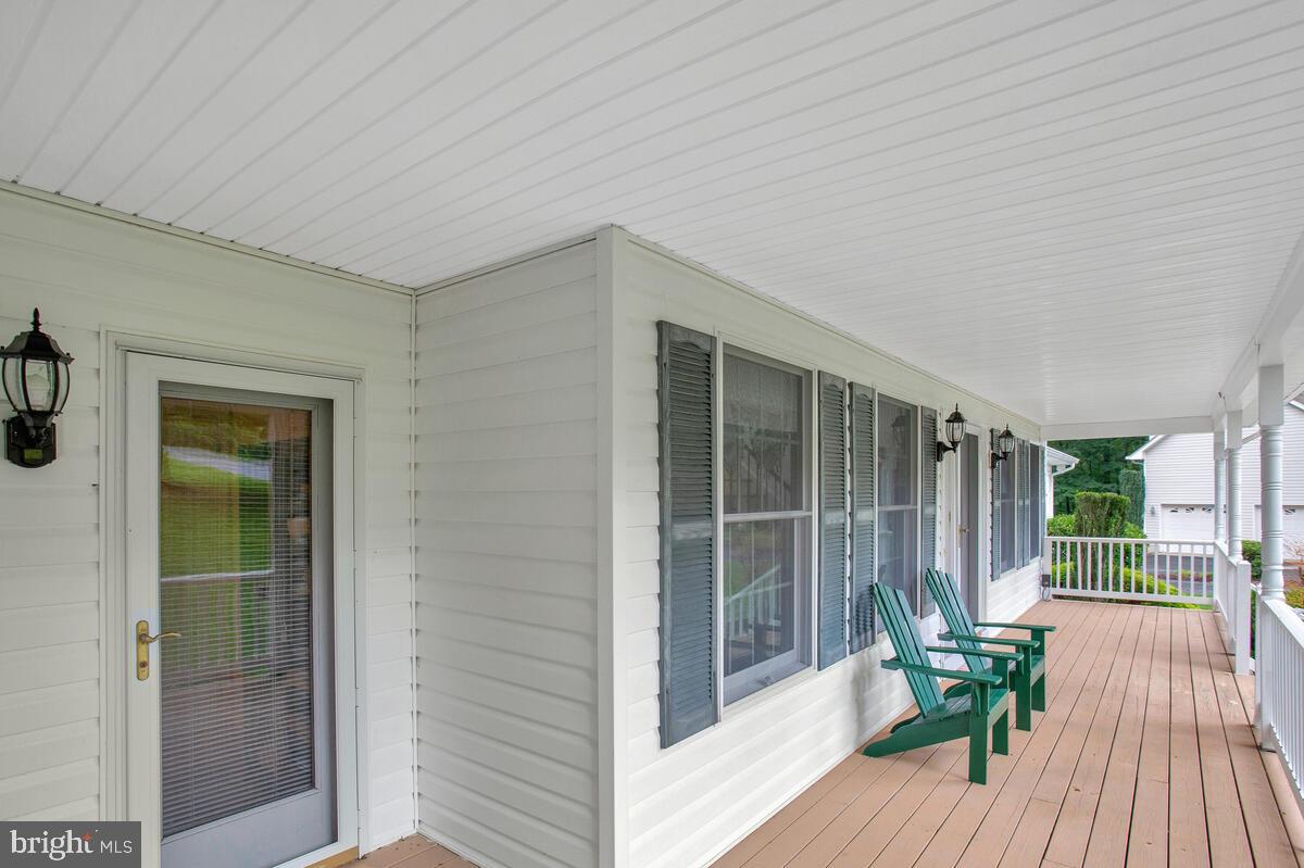 THE MEADOWS - Residential