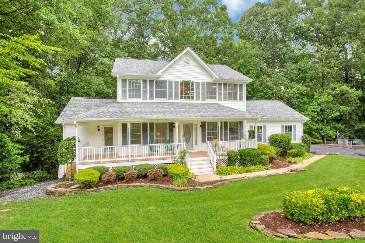 THE MEADOWS - Residential