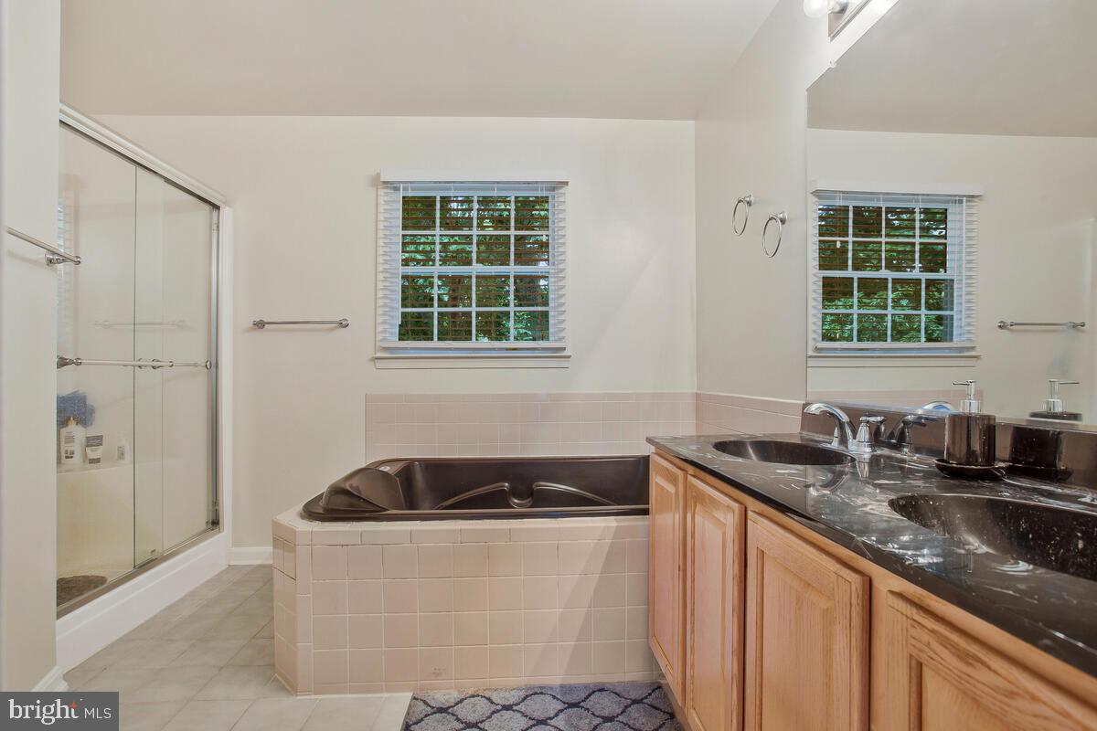 THE MEADOWS - Residential